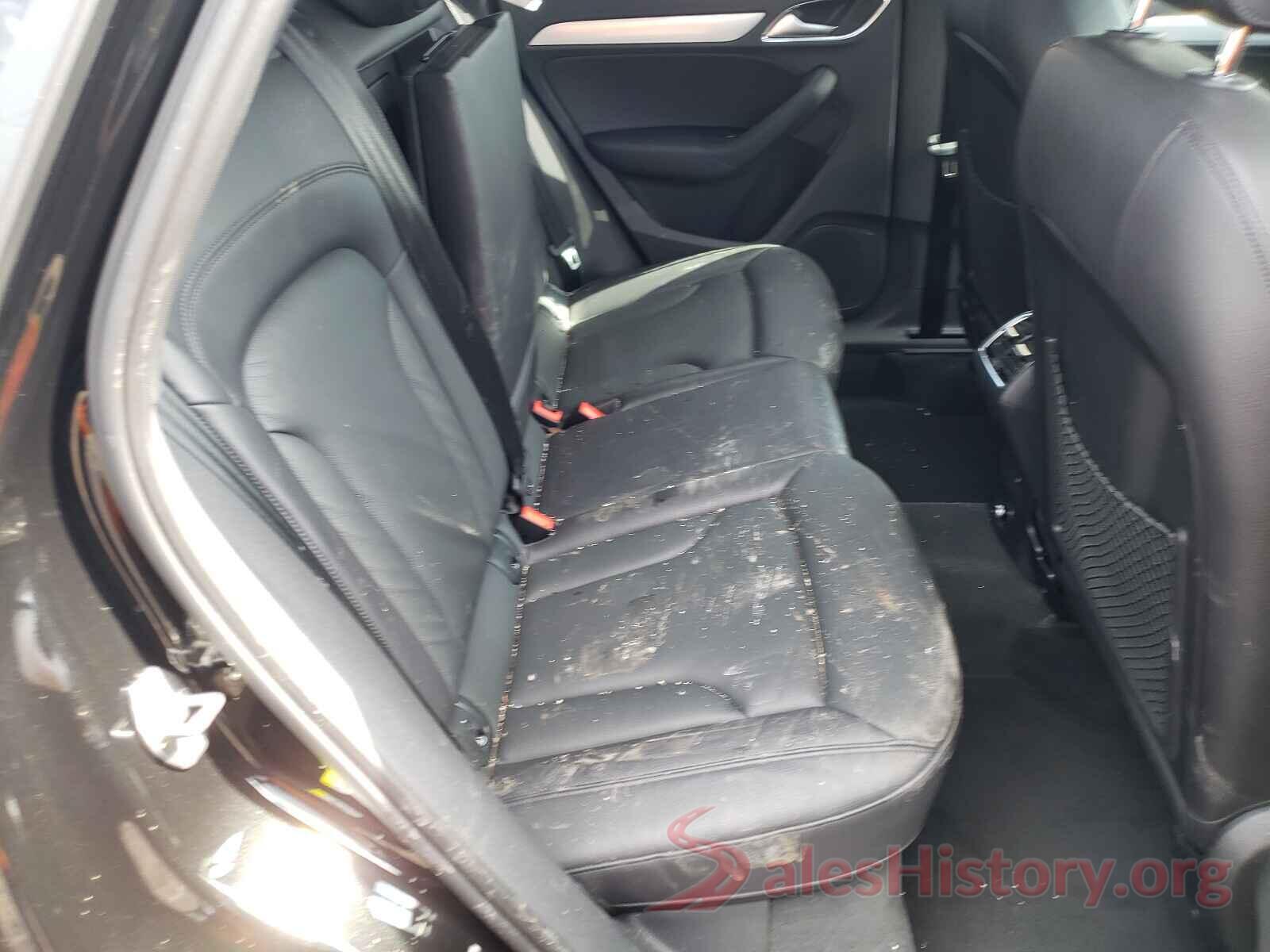 WA1JCCFSXJR013156 2018 AUDI Q3