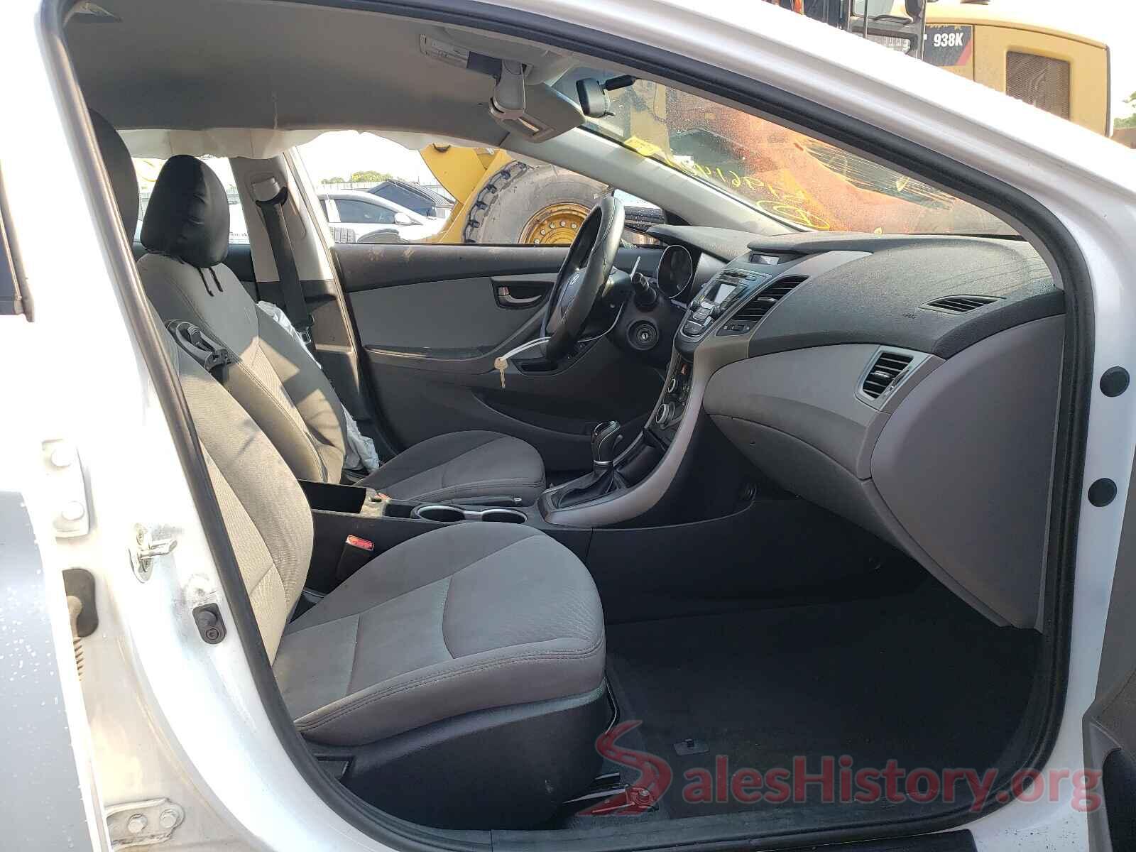 5NPDH4AE4GH753281 2016 HYUNDAI ELANTRA