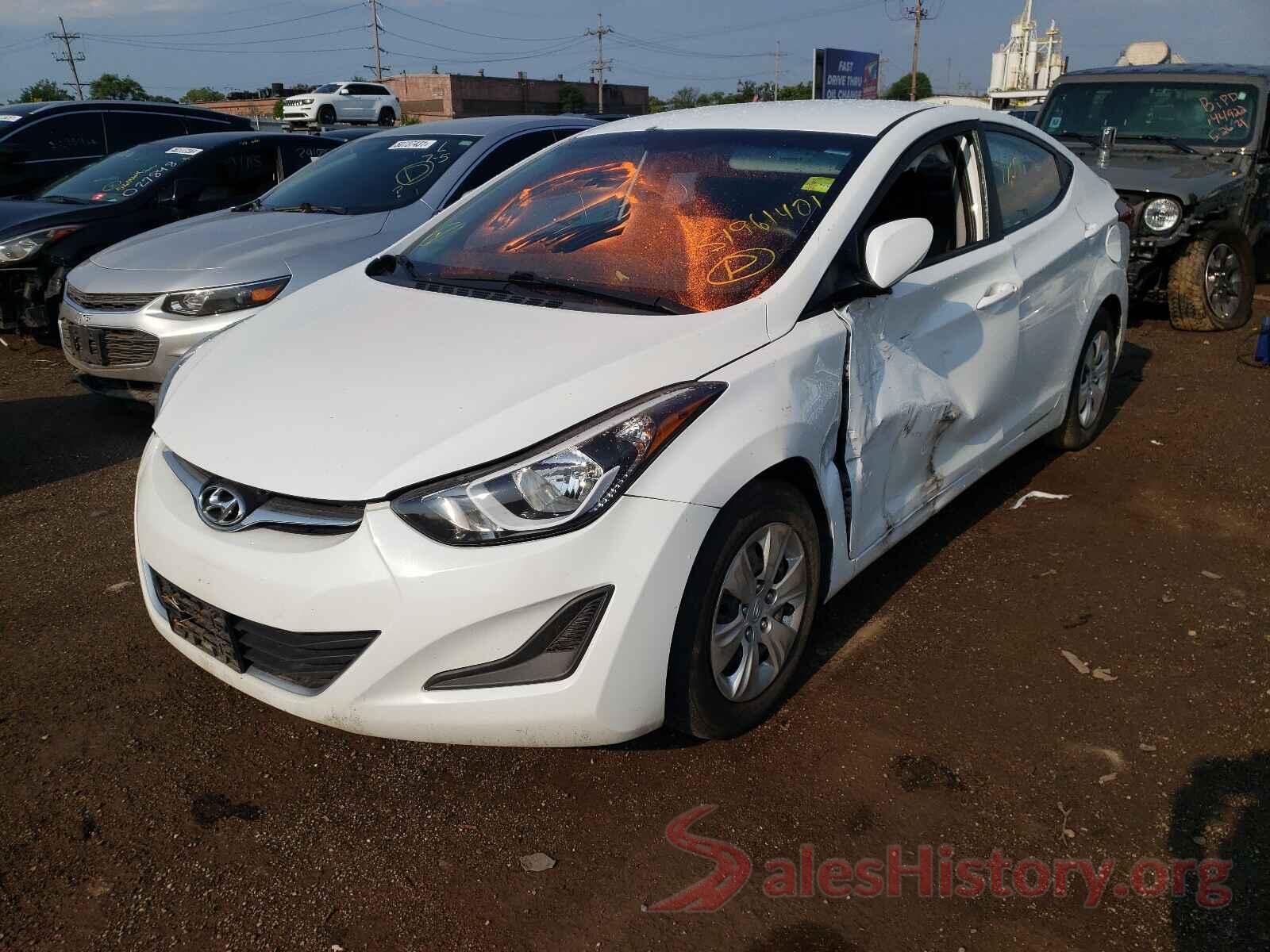 5NPDH4AE4GH753281 2016 HYUNDAI ELANTRA