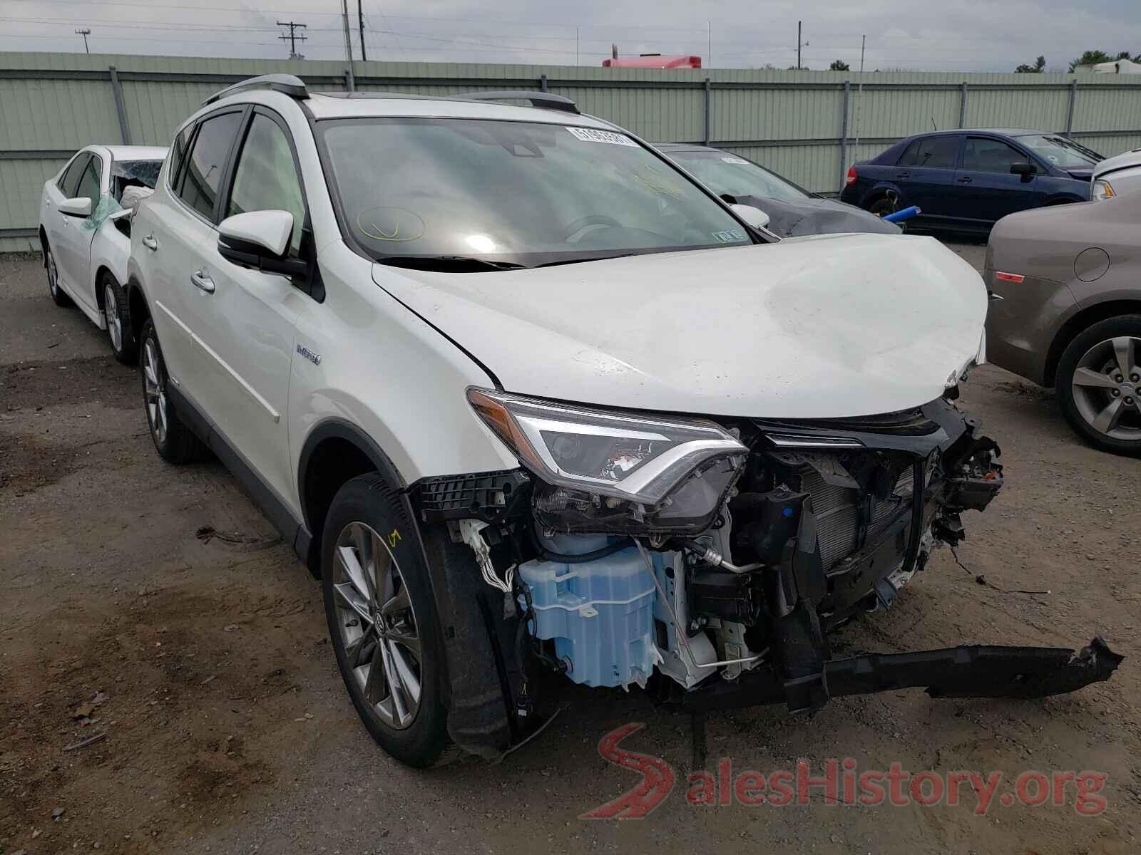 JTMDJREVXHD109559 2017 TOYOTA RAV4