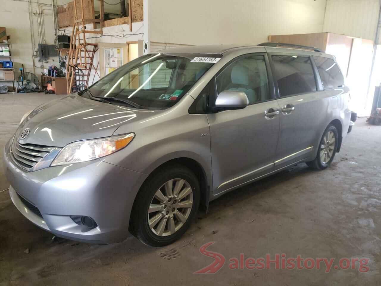 5TDJZ3DC0HS156239 2017 TOYOTA SIENNA