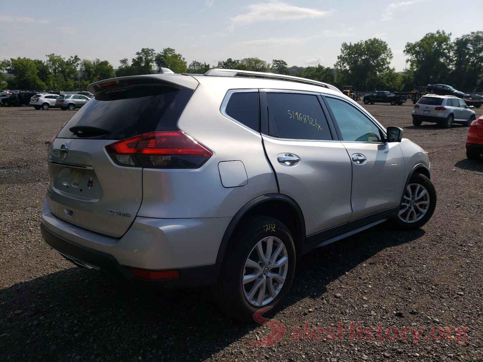 JN8AT2MV0JW300895 2018 NISSAN ROGUE