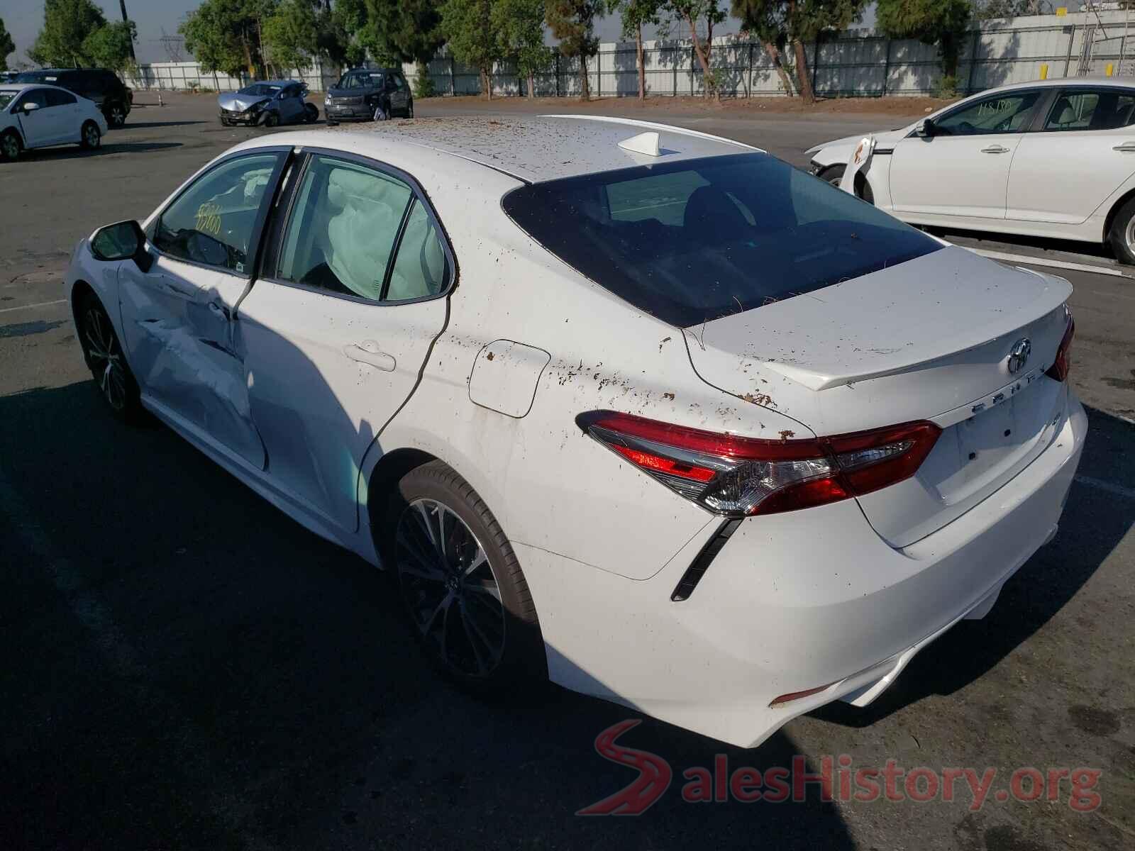 4T1B11HKXKU206323 2019 TOYOTA CAMRY