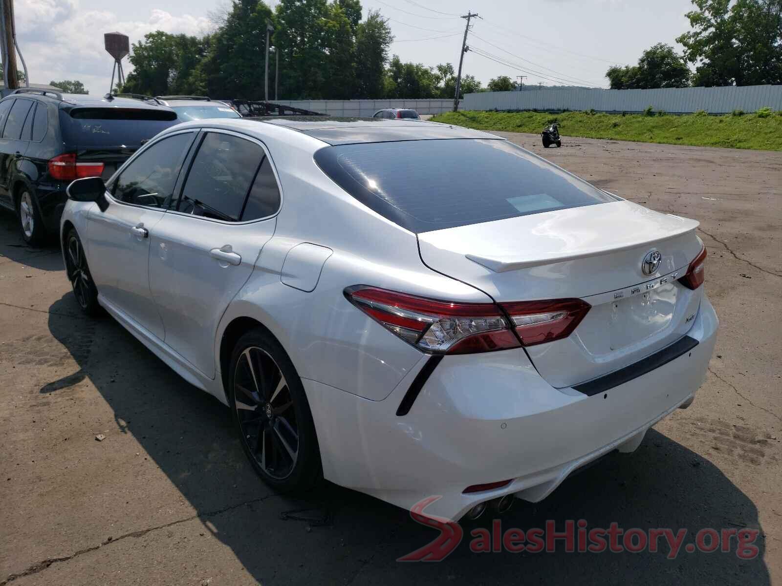 4T1B61HK1JU013154 2018 TOYOTA CAMRY