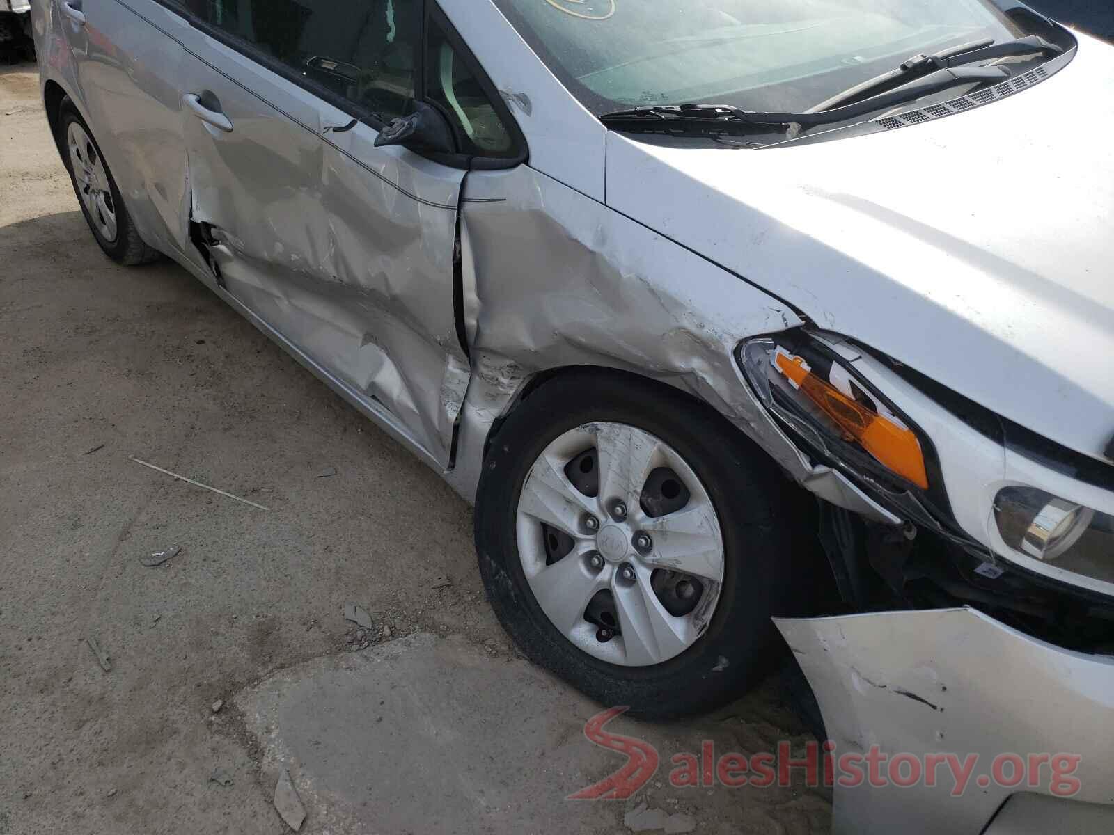 3KPFK4A79HE121460 2017 KIA FORTE