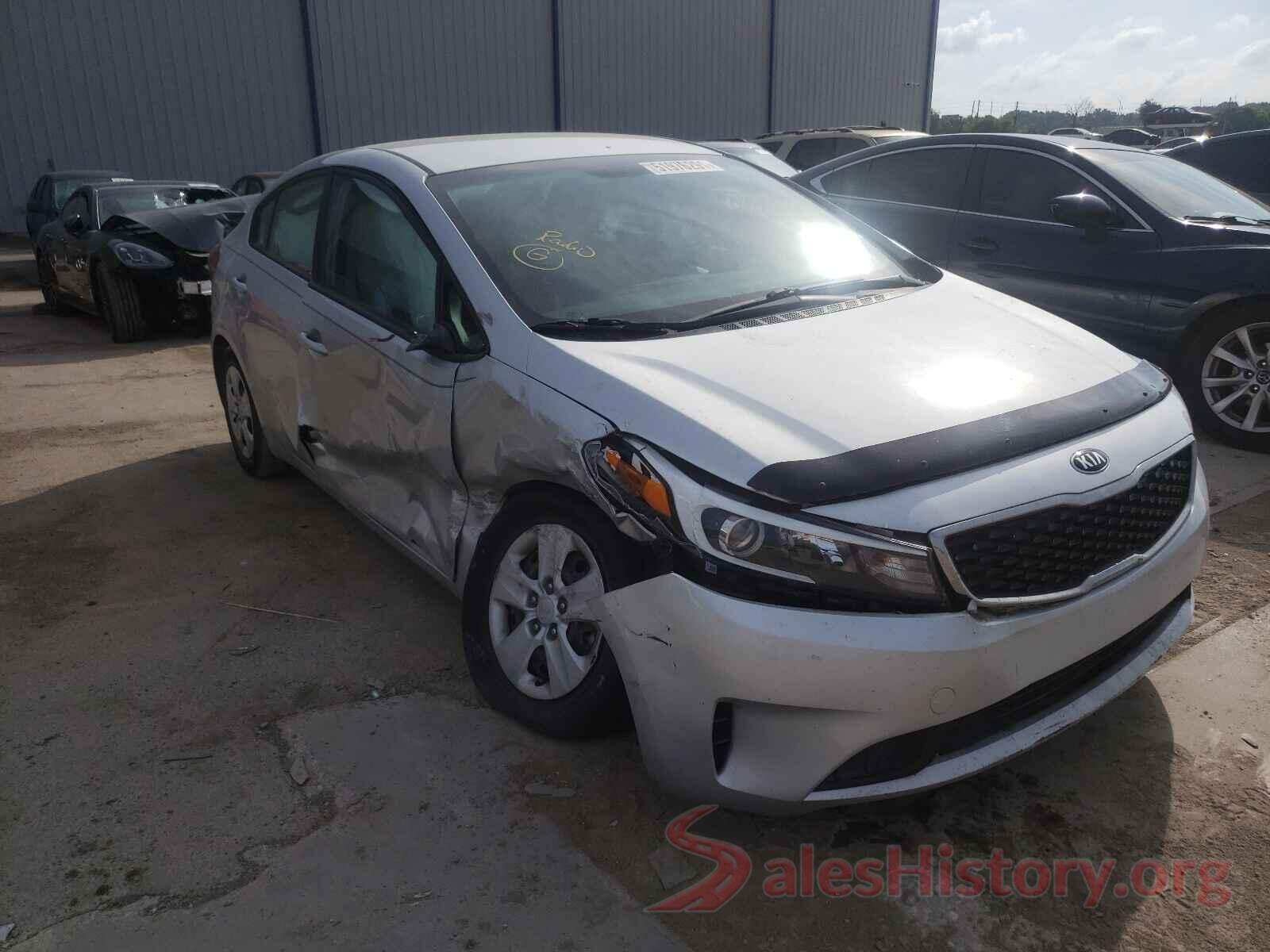 3KPFK4A79HE121460 2017 KIA FORTE