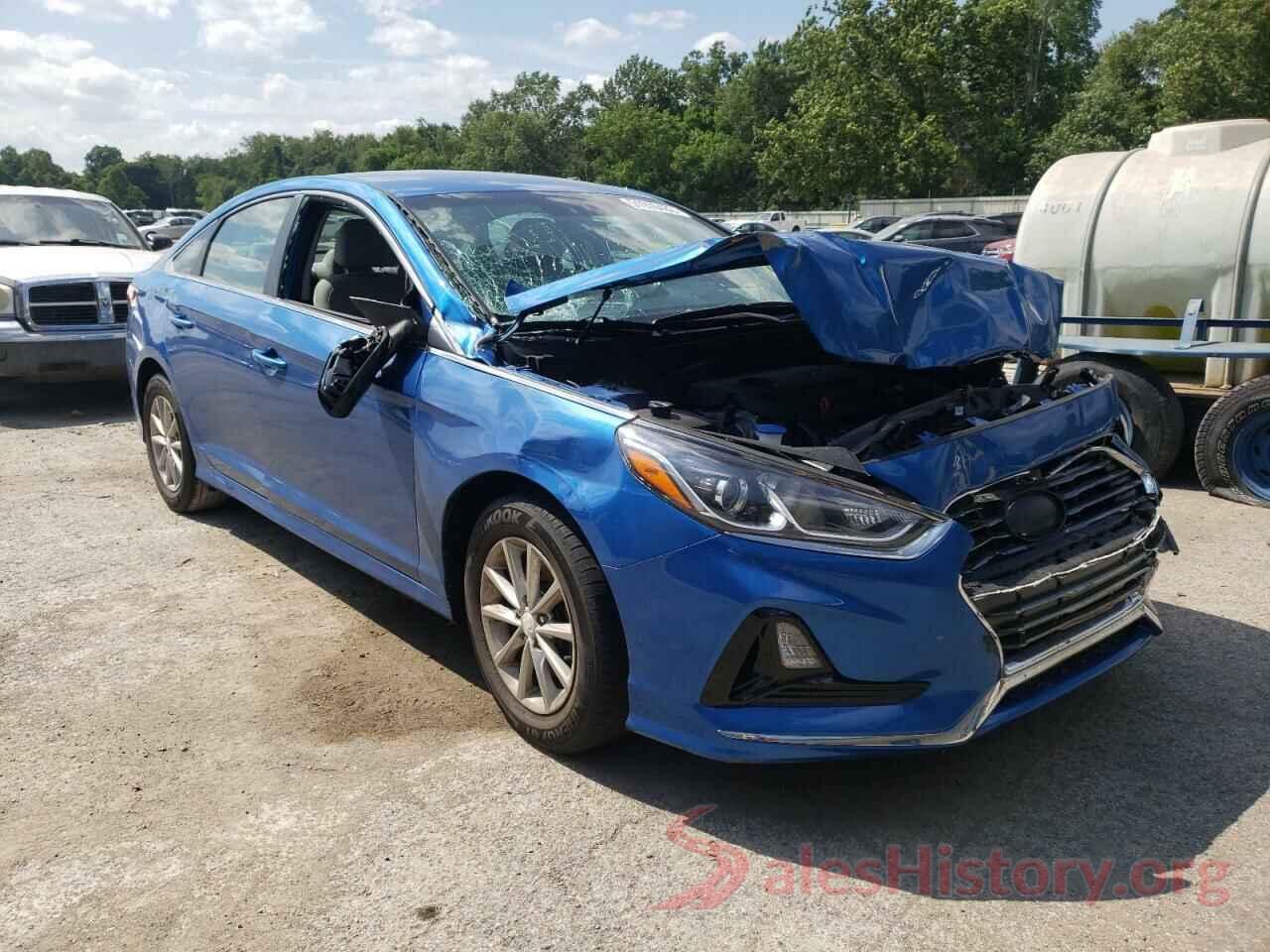 5NPE24AF8KH744526 2019 HYUNDAI SONATA