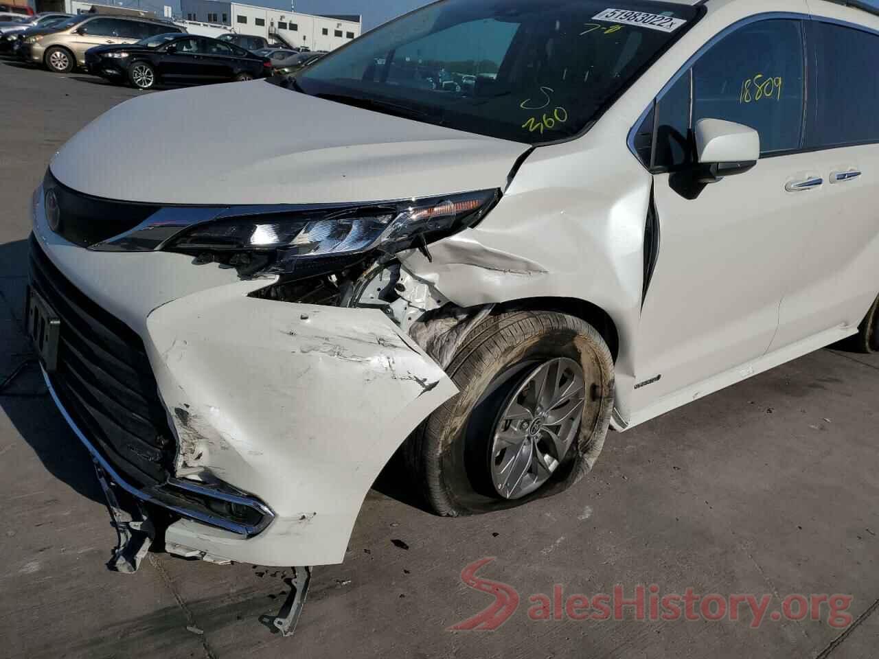 5TDYRKEC2MS030367 2021 TOYOTA SIENNA