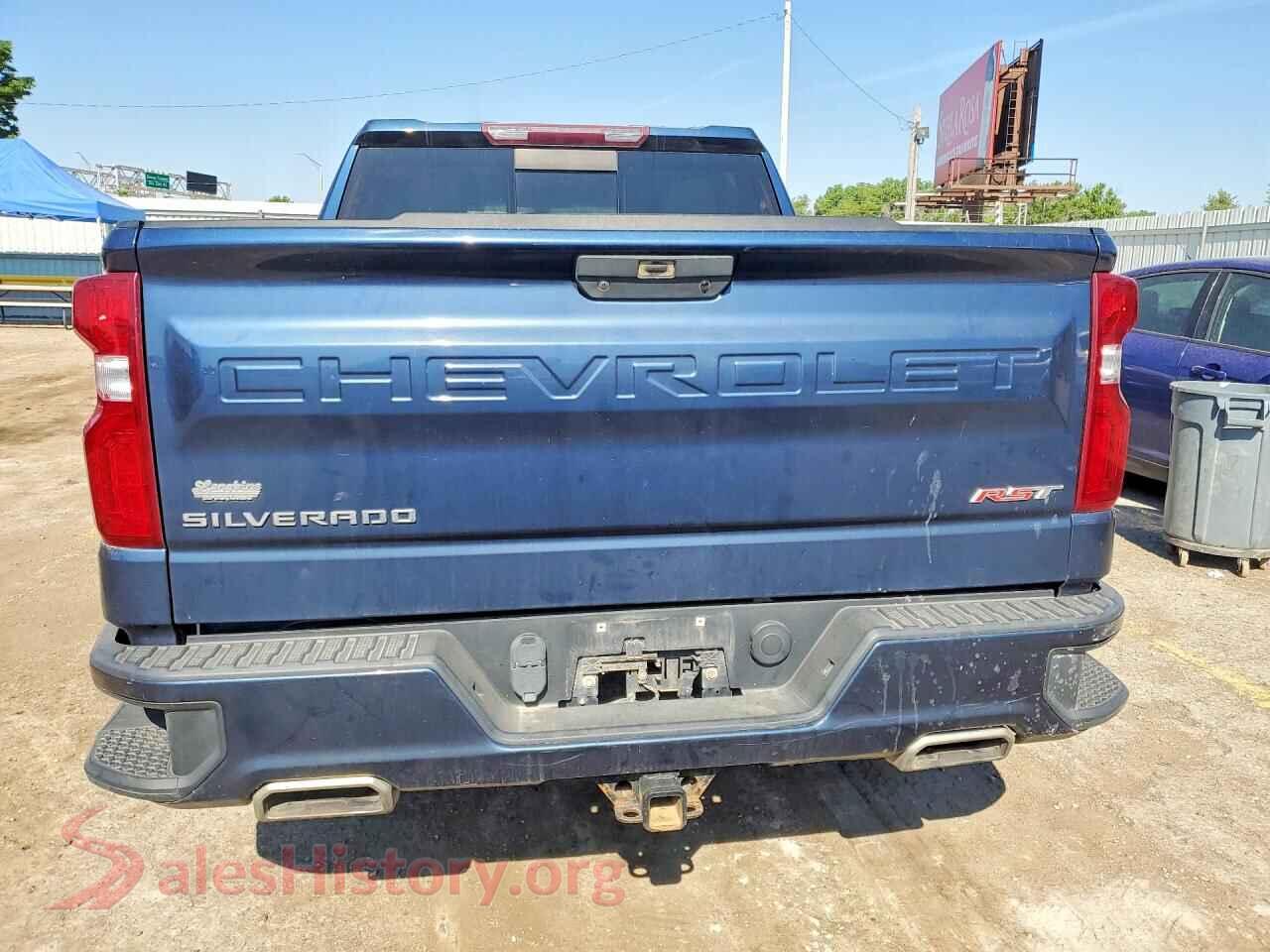 2019 CHEVROLET SILVERADO VIN 1GCUYEED8KZ360375, left side view