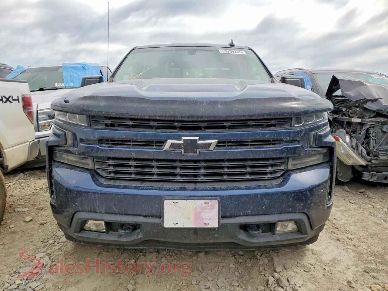 2019 CHEVROLET SILVERADO VIN 1GCUYEED8KZ360375, rear view