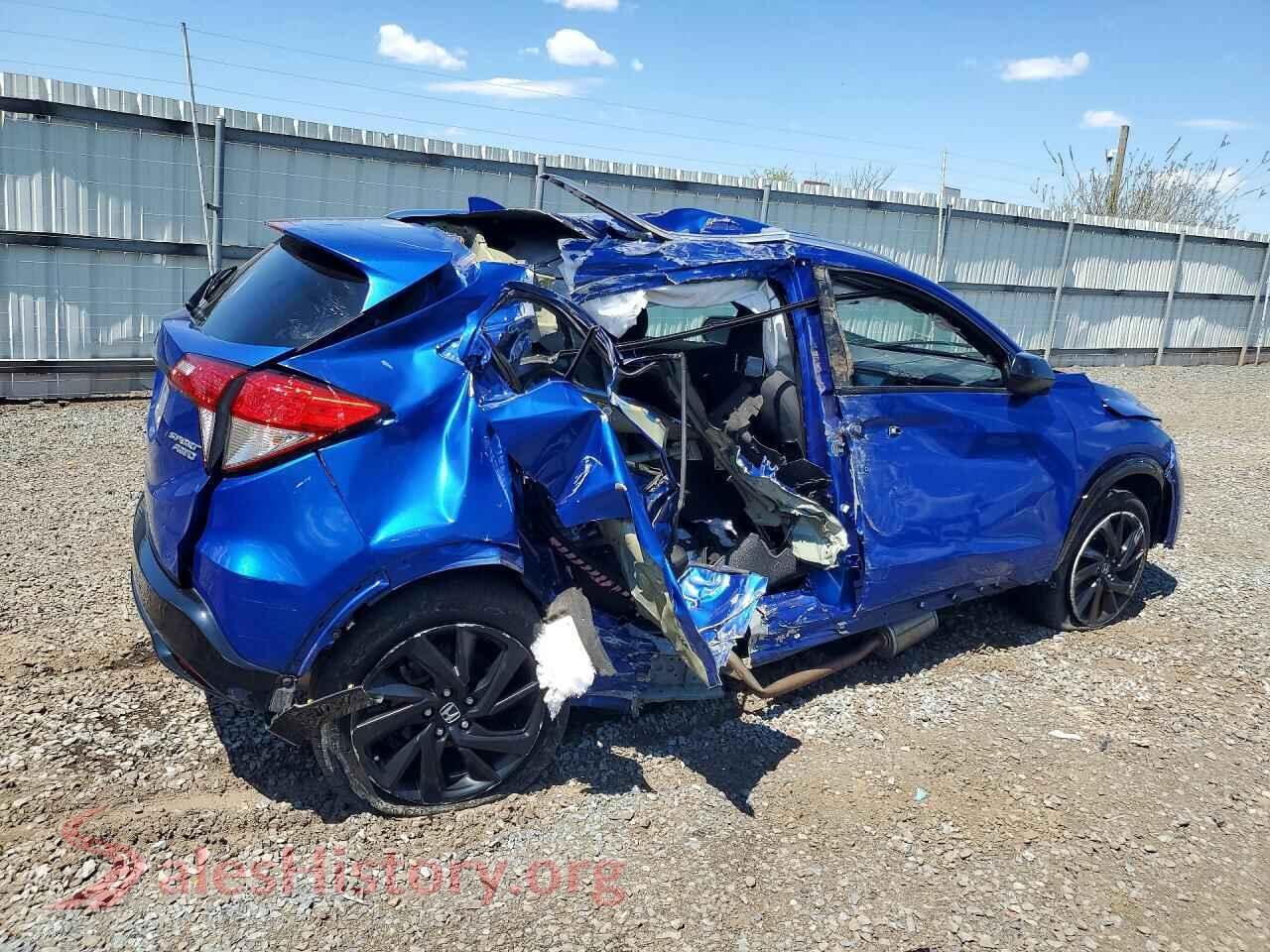 2021 HONDA HR-V VIN 3CZRU6H11MM743792, right side view
