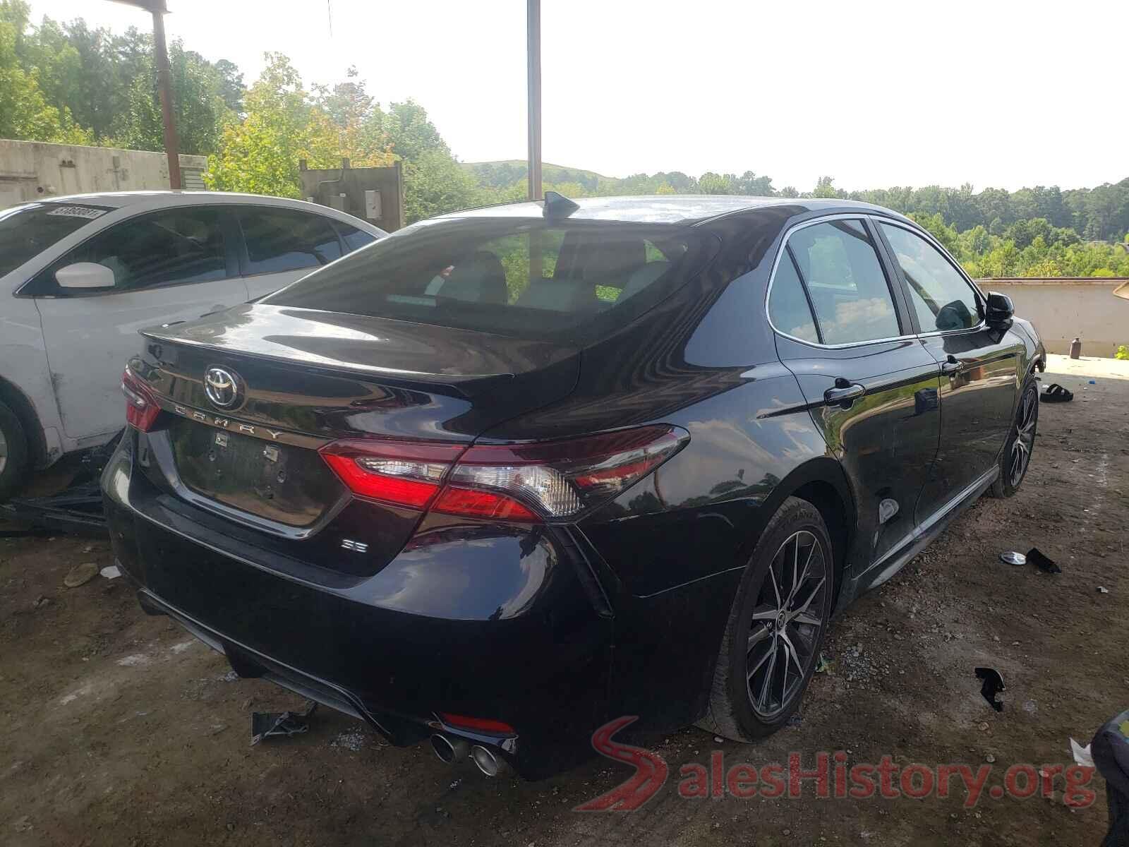 4T1G11AKXMU517737 2021 TOYOTA CAMRY