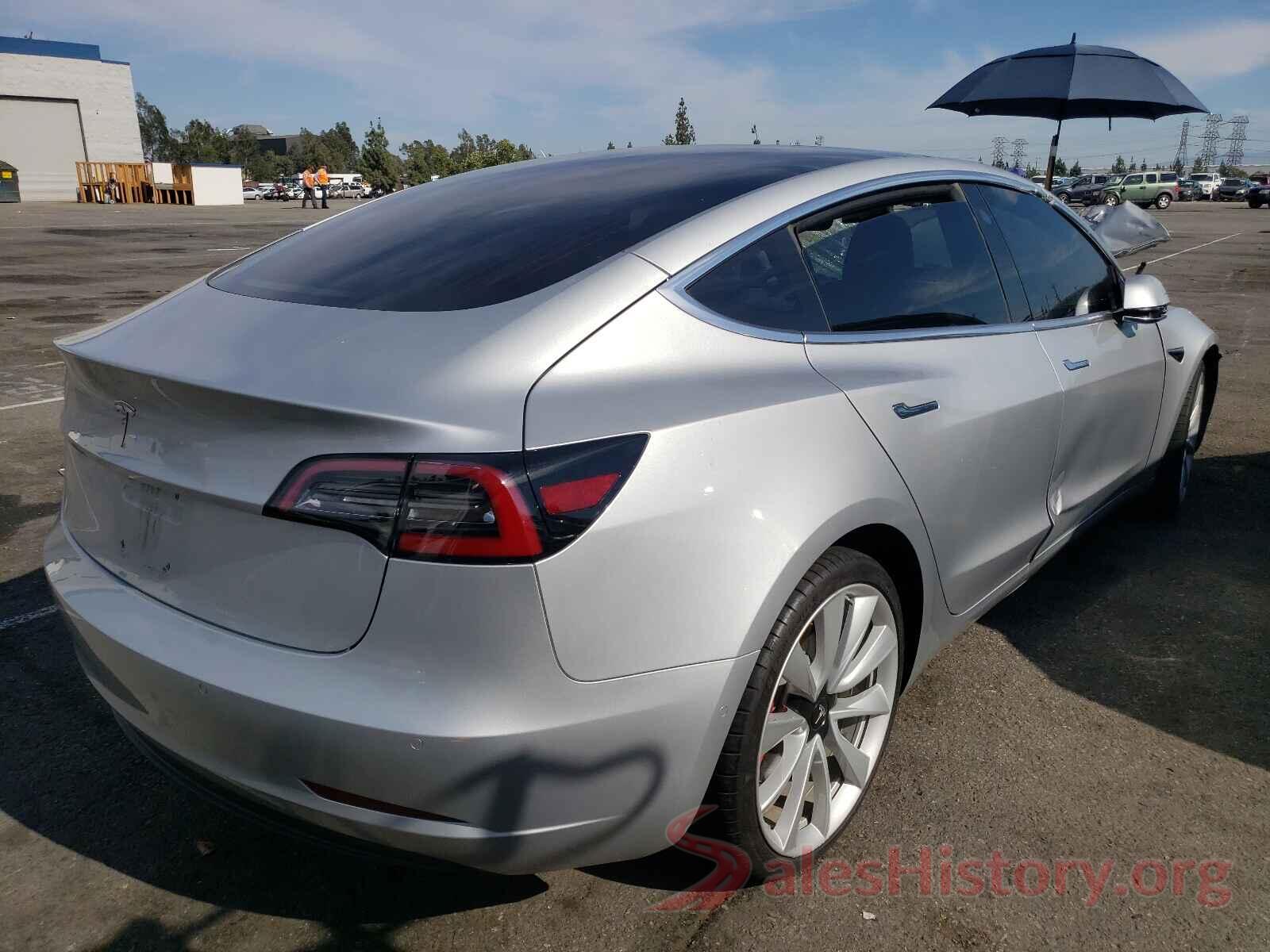 5YJ3E1EB5JF083460 2018 TESLA MODEL 3