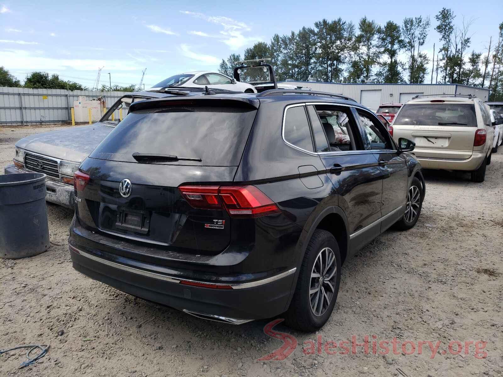 3VV2B7AX2JM195946 2018 VOLKSWAGEN TIGUAN