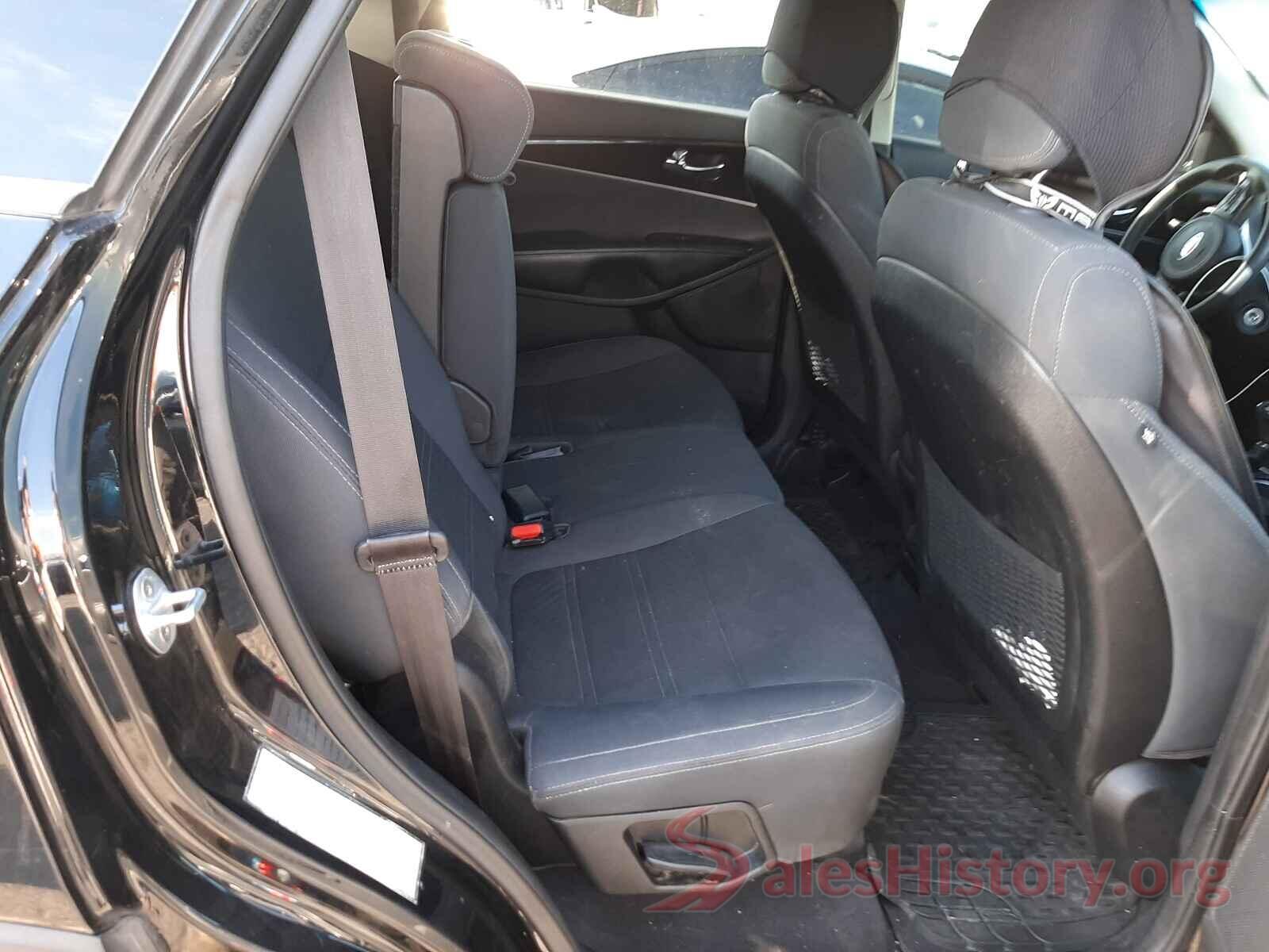 5XYPGDA5XGG131257 2016 KIA SORENTO