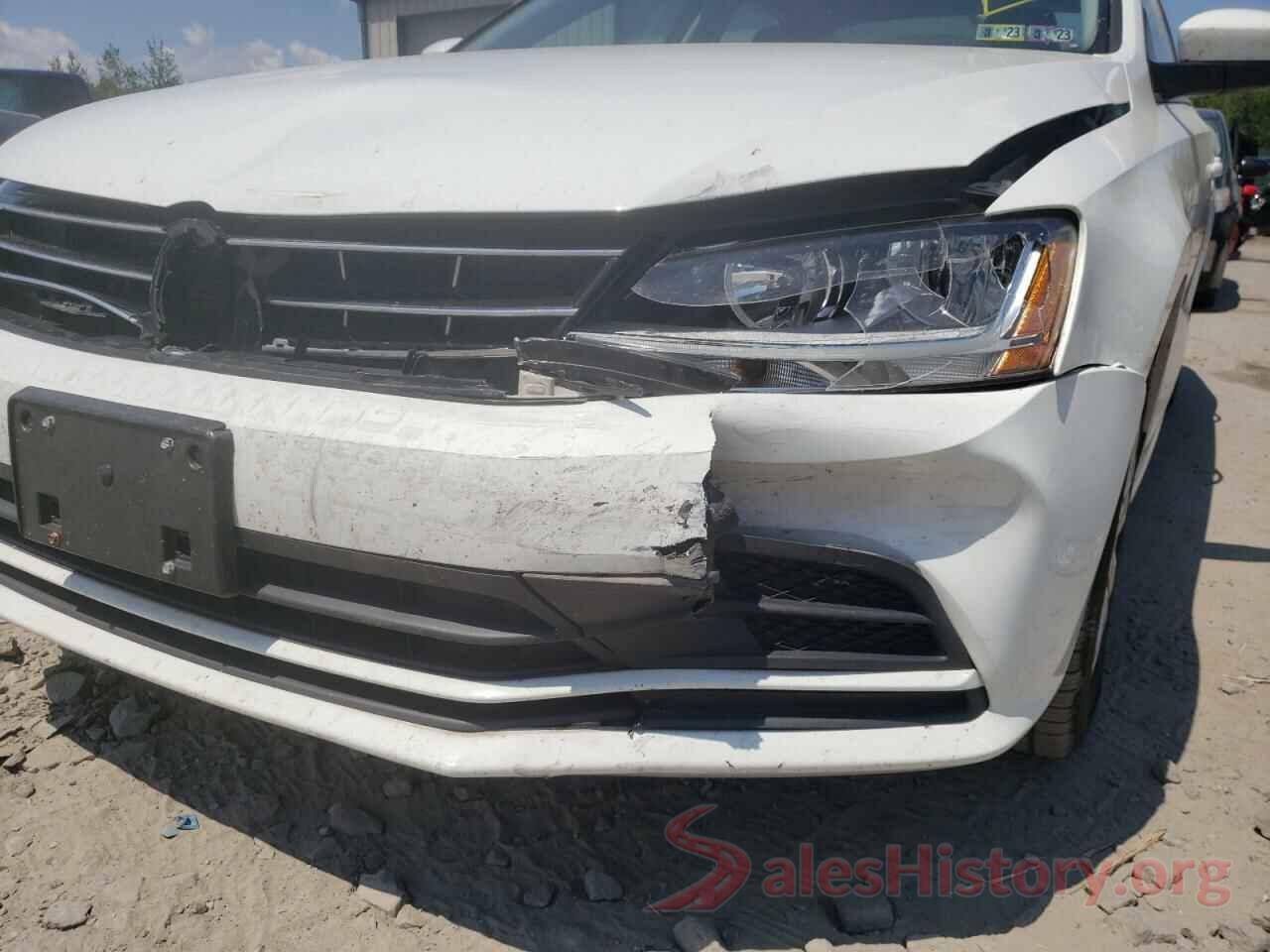 3VW2B7AJXJM226142 2018 VOLKSWAGEN JETTA