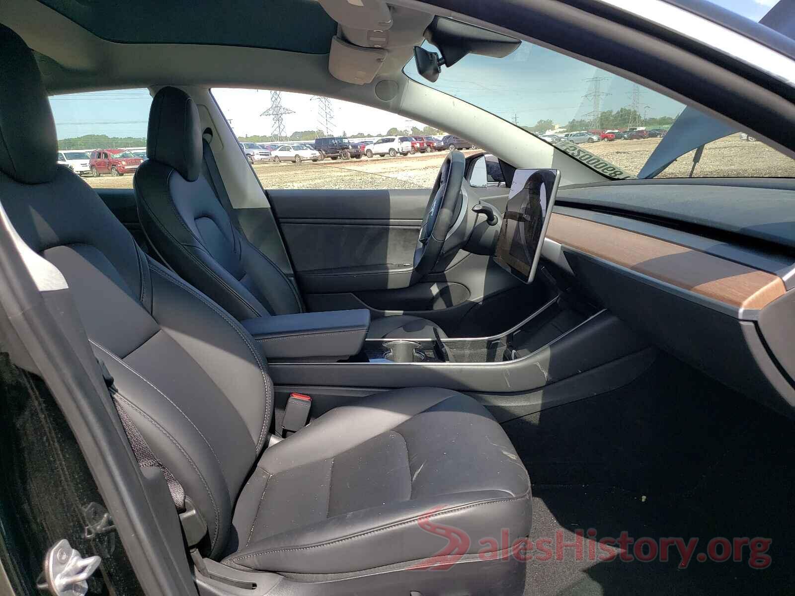 5YJ3E1EB2KF197028 2019 TESLA MODEL 3