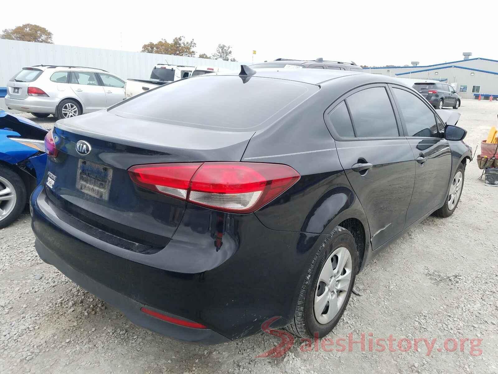 3KPFK4A74JE243925 2018 KIA FORTE