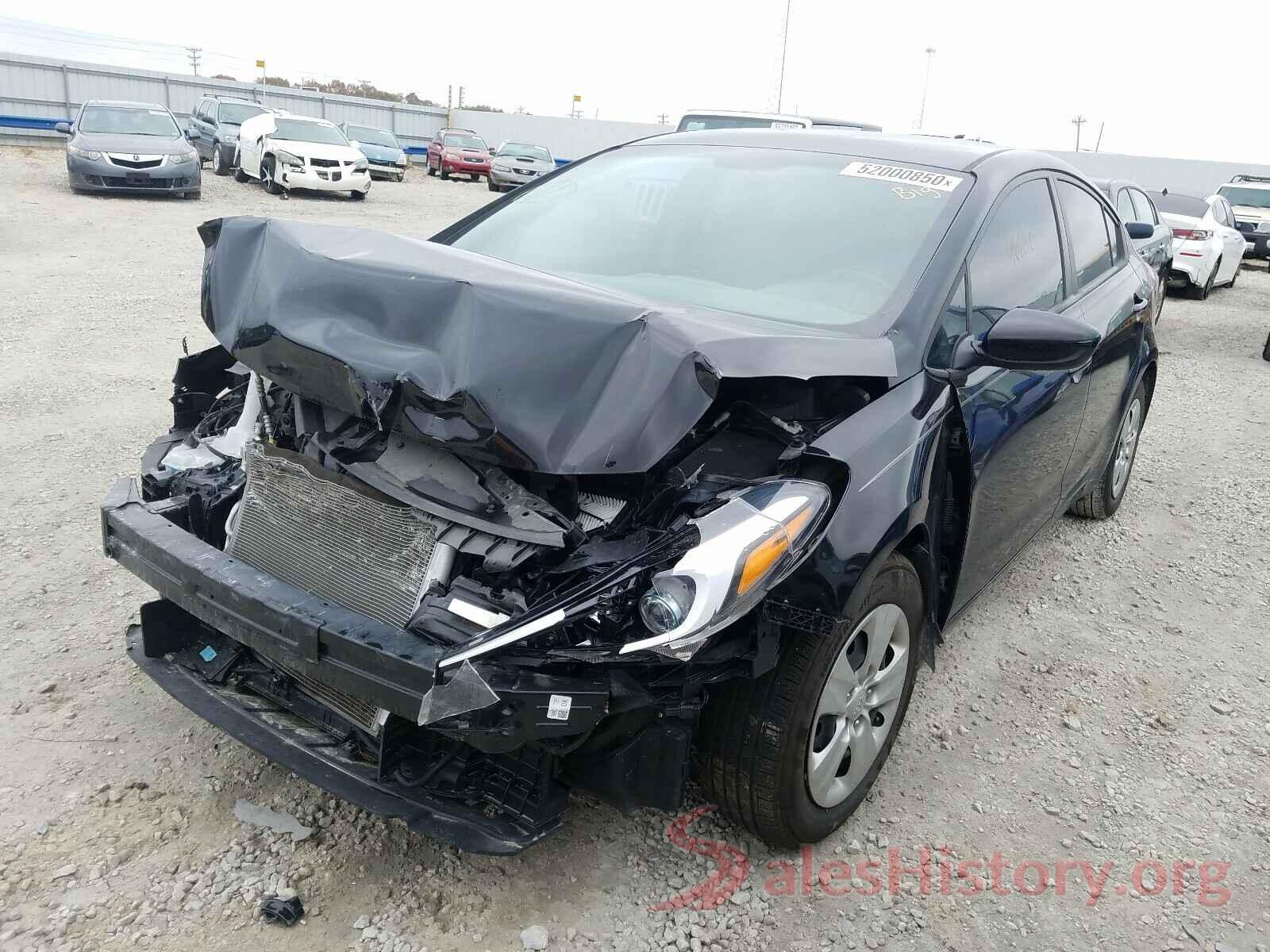 3KPFK4A74JE243925 2018 KIA FORTE