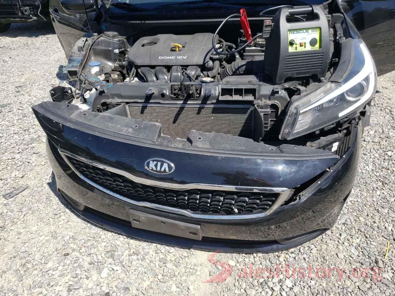 3KPFL4A71JE212323 2018 KIA FORTE