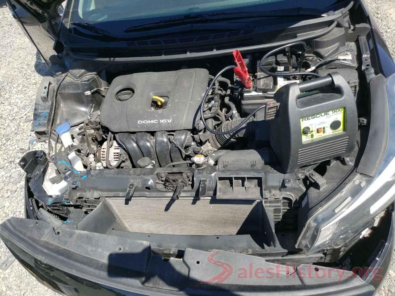 3KPFL4A71JE212323 2018 KIA FORTE