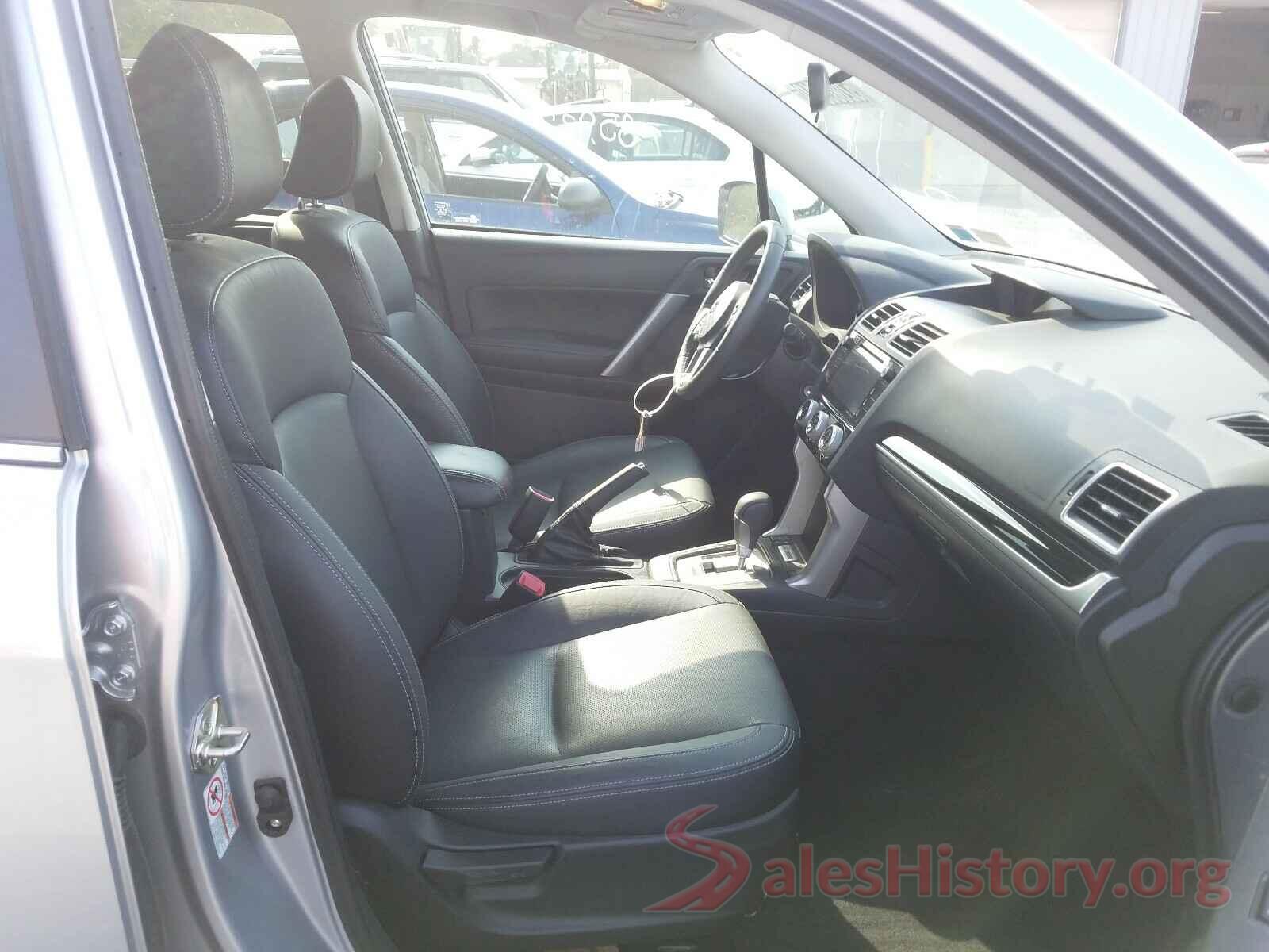 JF2SJAJC2JH547148 2018 SUBARU FORESTER