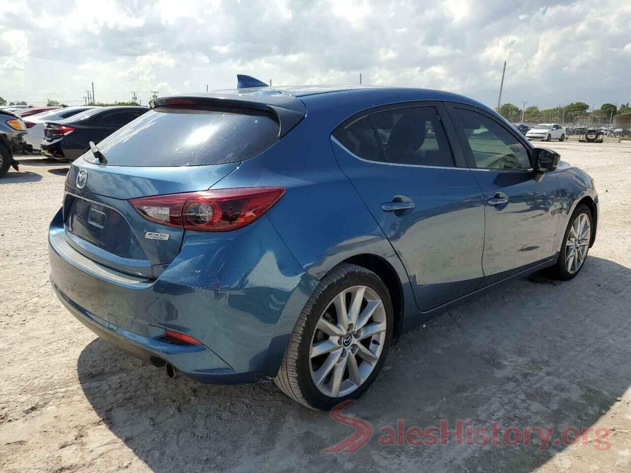 3MZBN1M37HM150942 2017 MAZDA 3