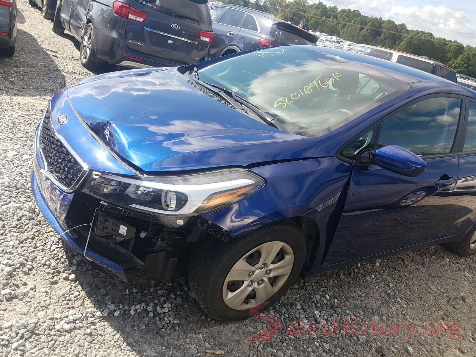 3KPFK4A72HE153277 2017 KIA FORTE