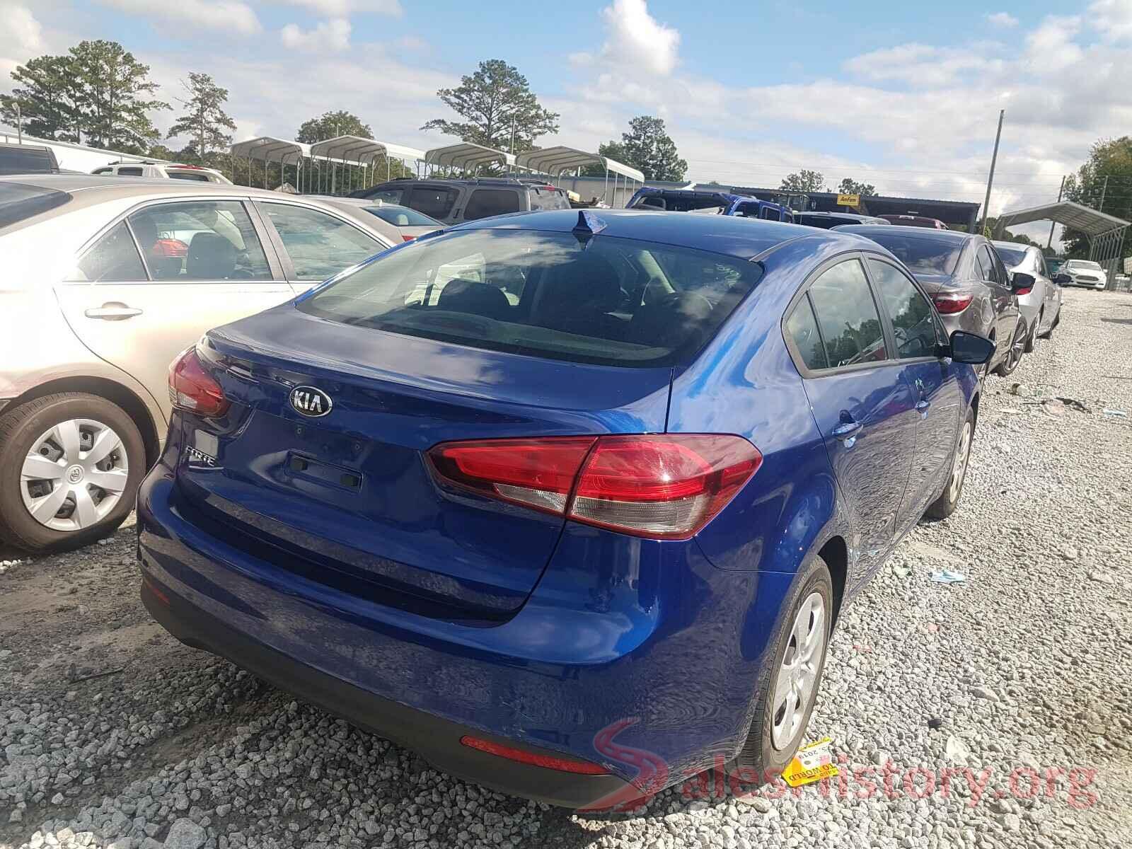 3KPFK4A72HE153277 2017 KIA FORTE