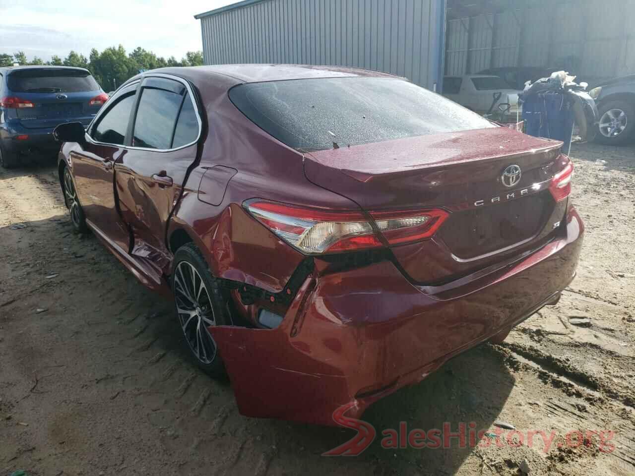 4T1B11HK4JU642129 2018 TOYOTA CAMRY