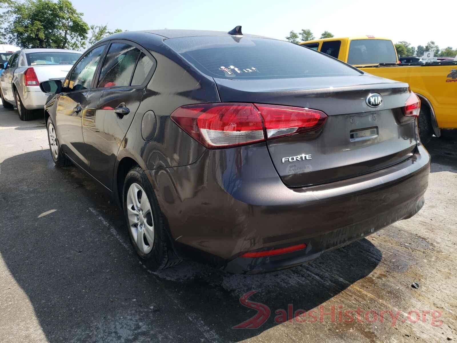 3KPFK4A73HE104511 2017 KIA FORTE