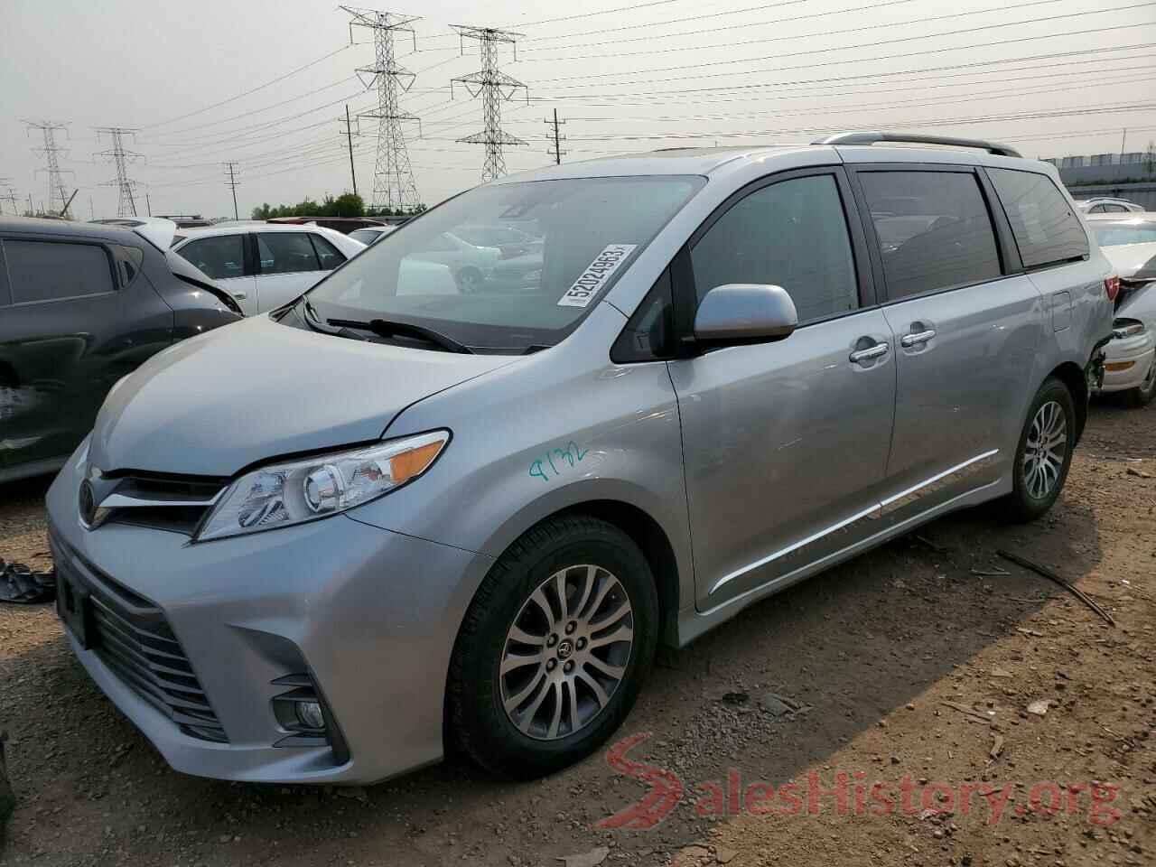 5TDYZ3DC4LS032448 2020 TOYOTA SIENNA