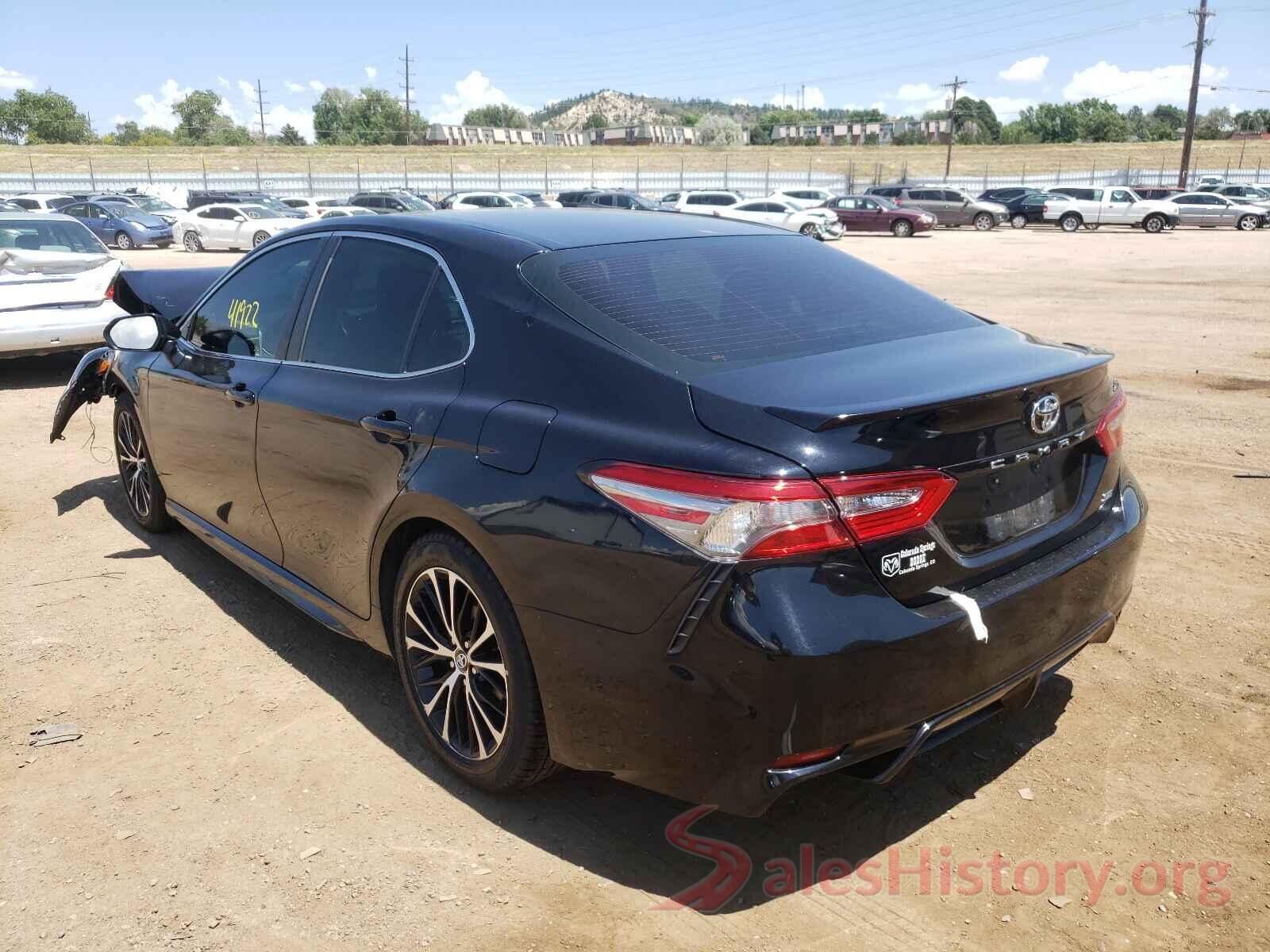 4T1B11HKXJU510220 2018 TOYOTA CAMRY