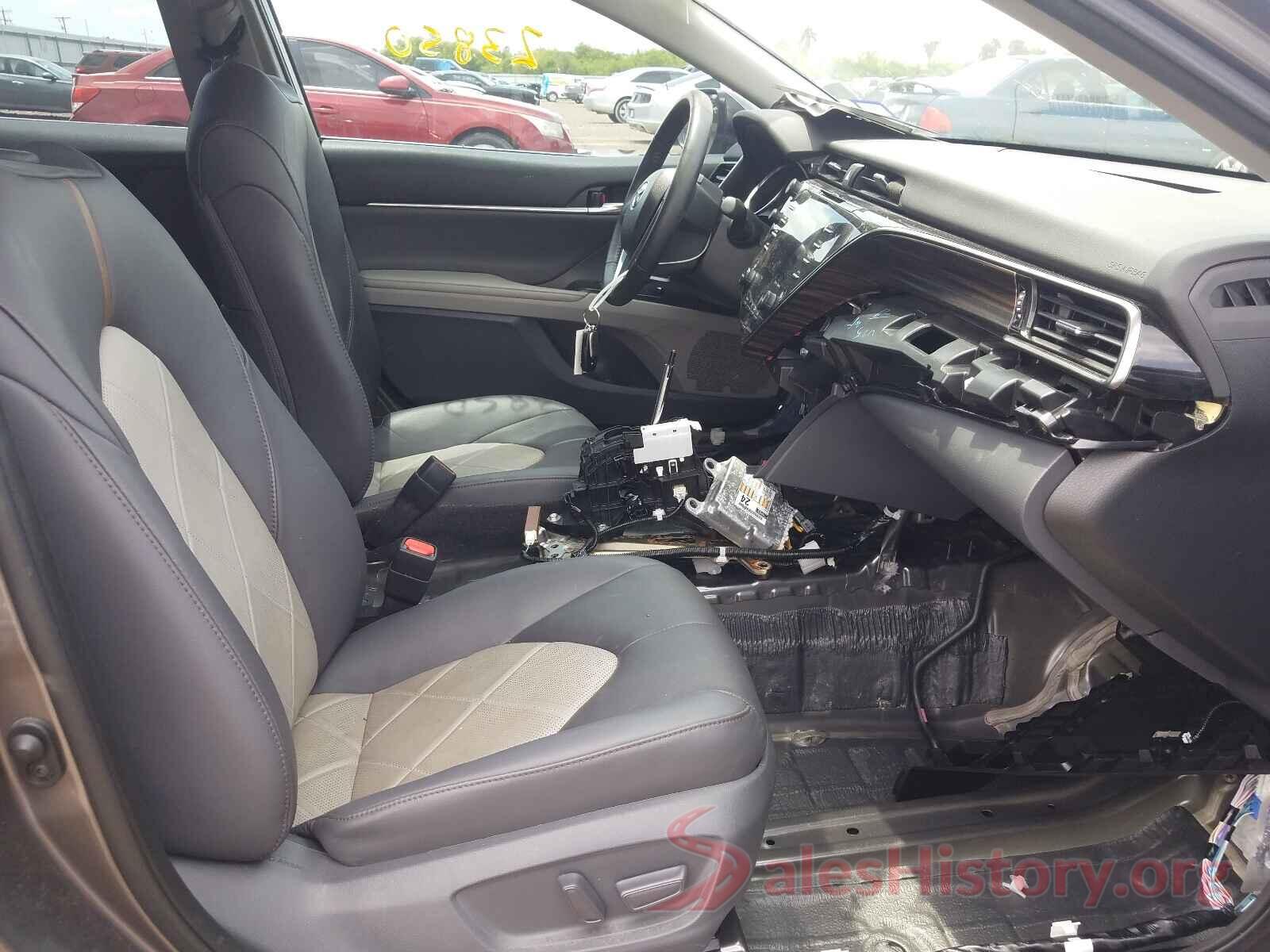 4T1B11HKXKU787323 2019 TOYOTA CAMRY