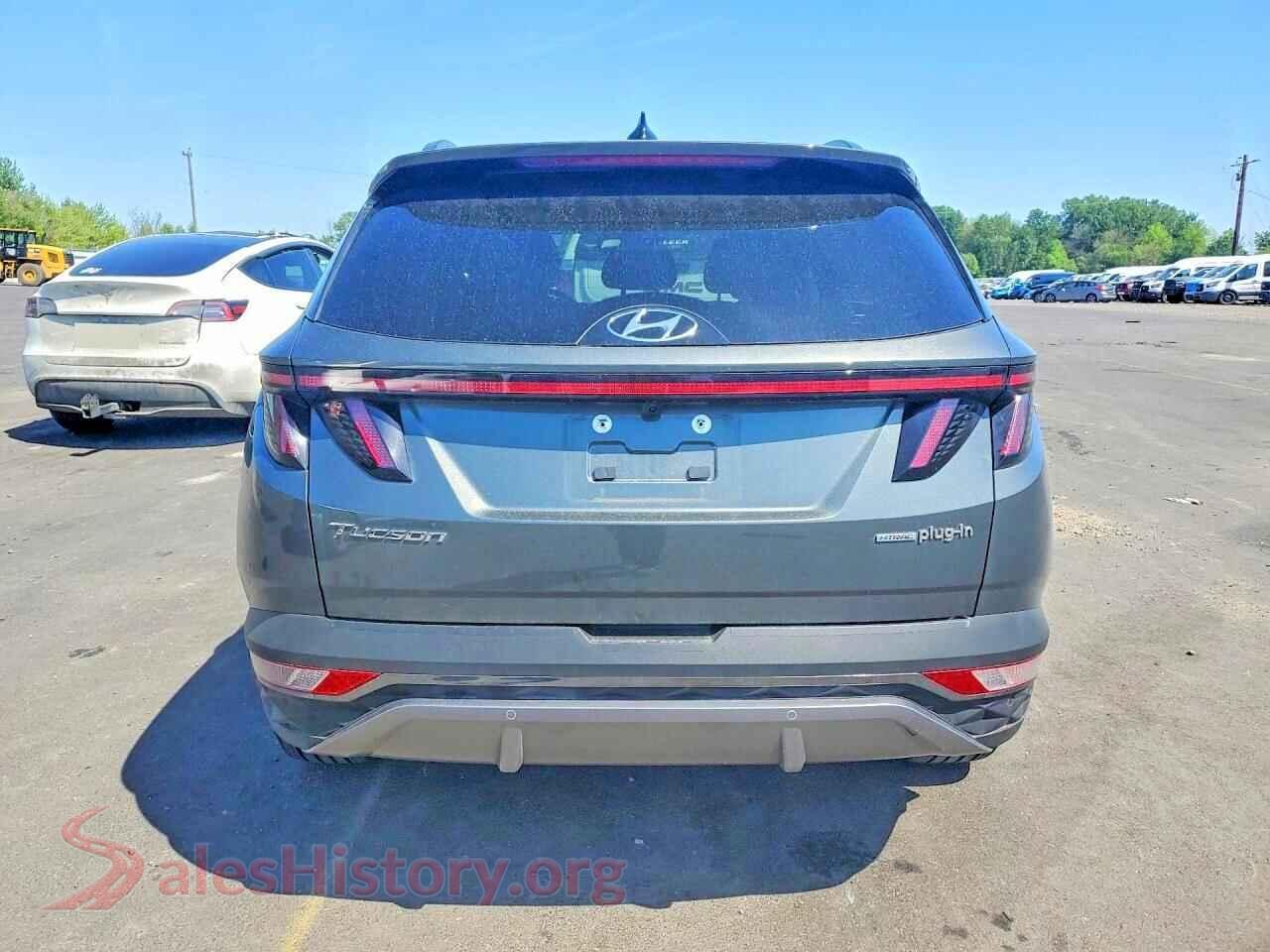 2024 HYUNDAI TUCSON VIN KM8JFDD26RU219844, left side view