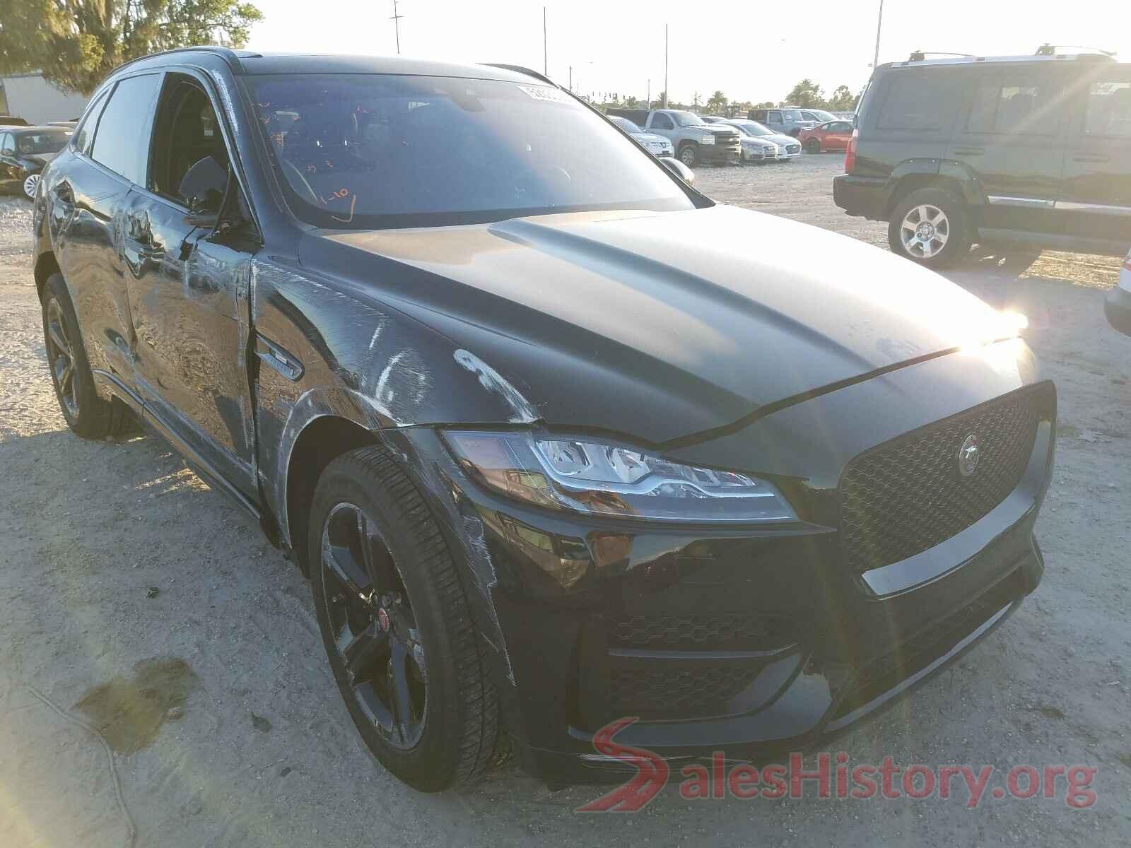 SADCL2FX5JA325778 2018 JAGUAR F-PACE