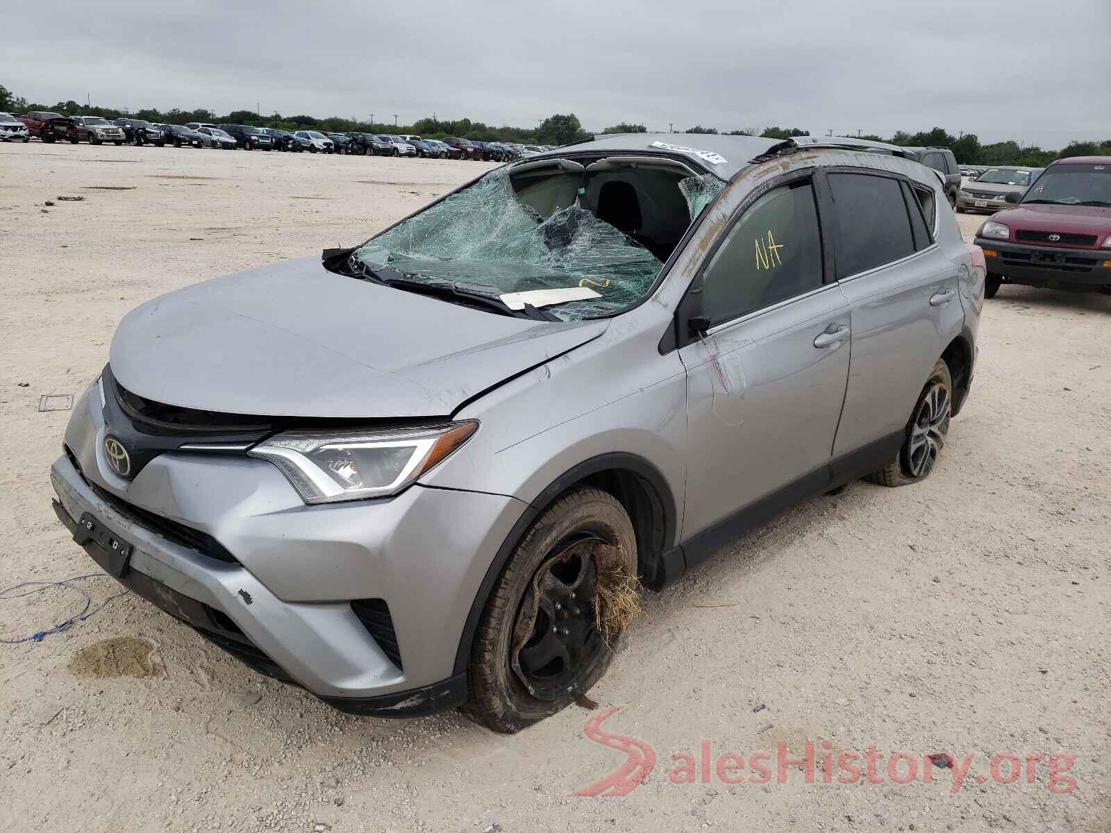 JTMZFREV8JJ158662 2018 TOYOTA RAV4