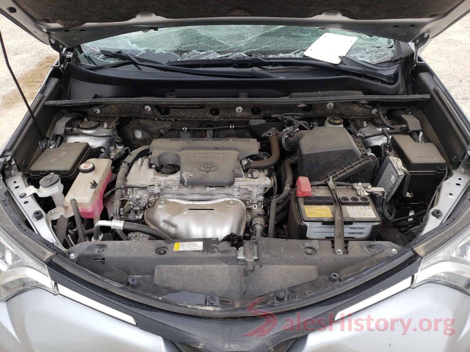 JTMZFREV8JJ158662 2018 TOYOTA RAV4