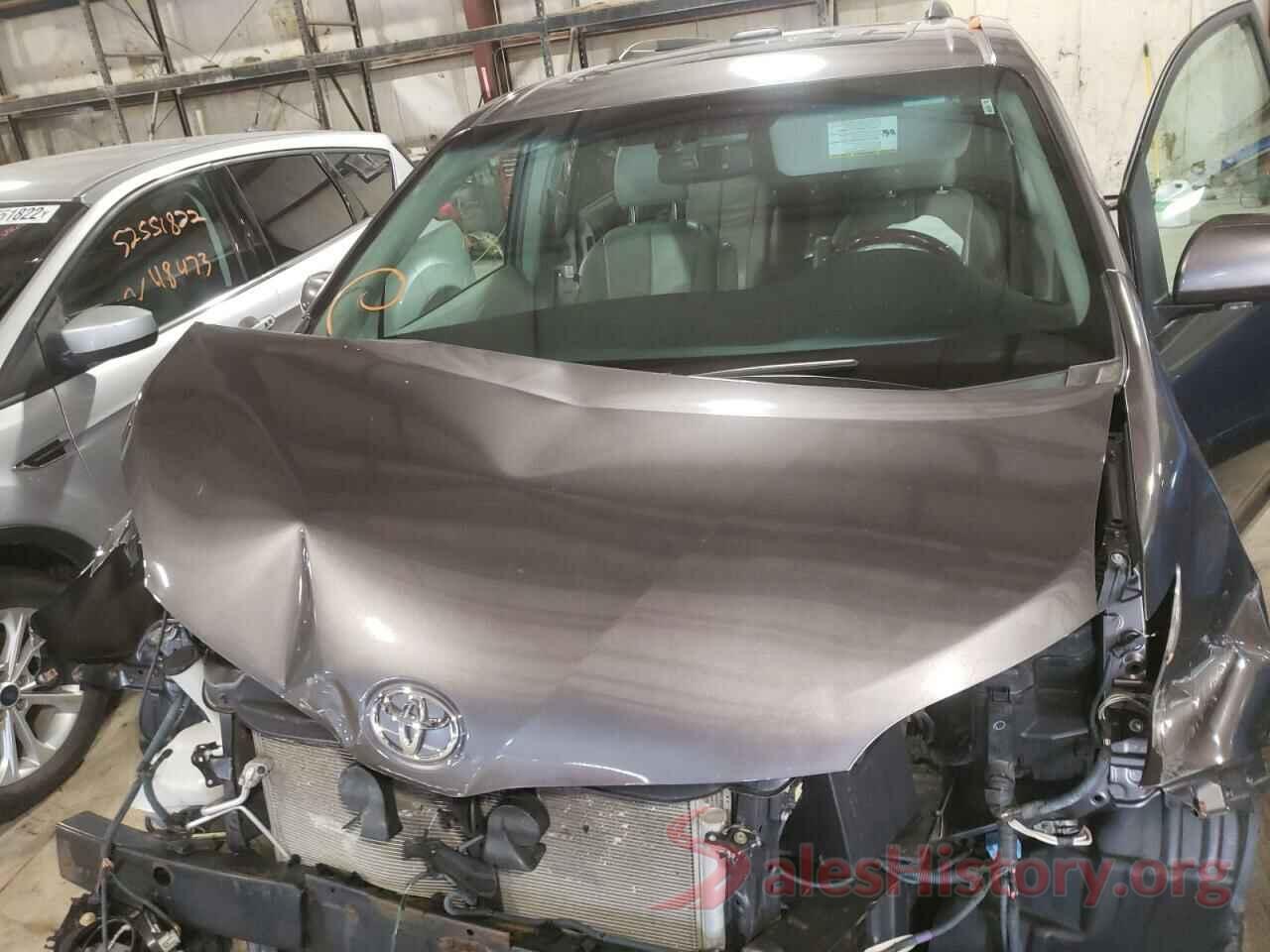 5TDDK3DC1CS048304 2012 TOYOTA SIENNA