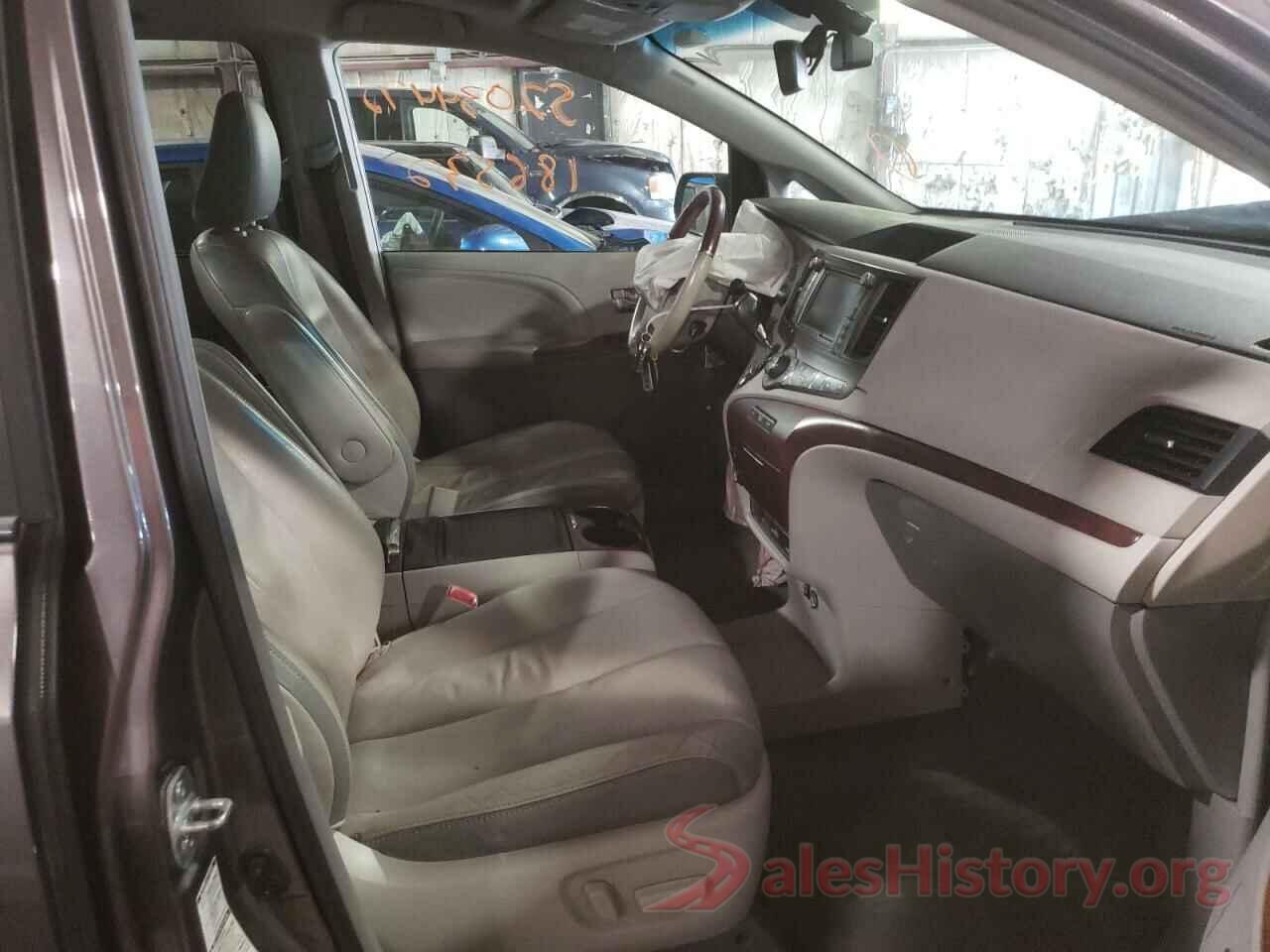 5TDDK3DC1CS048304 2012 TOYOTA SIENNA