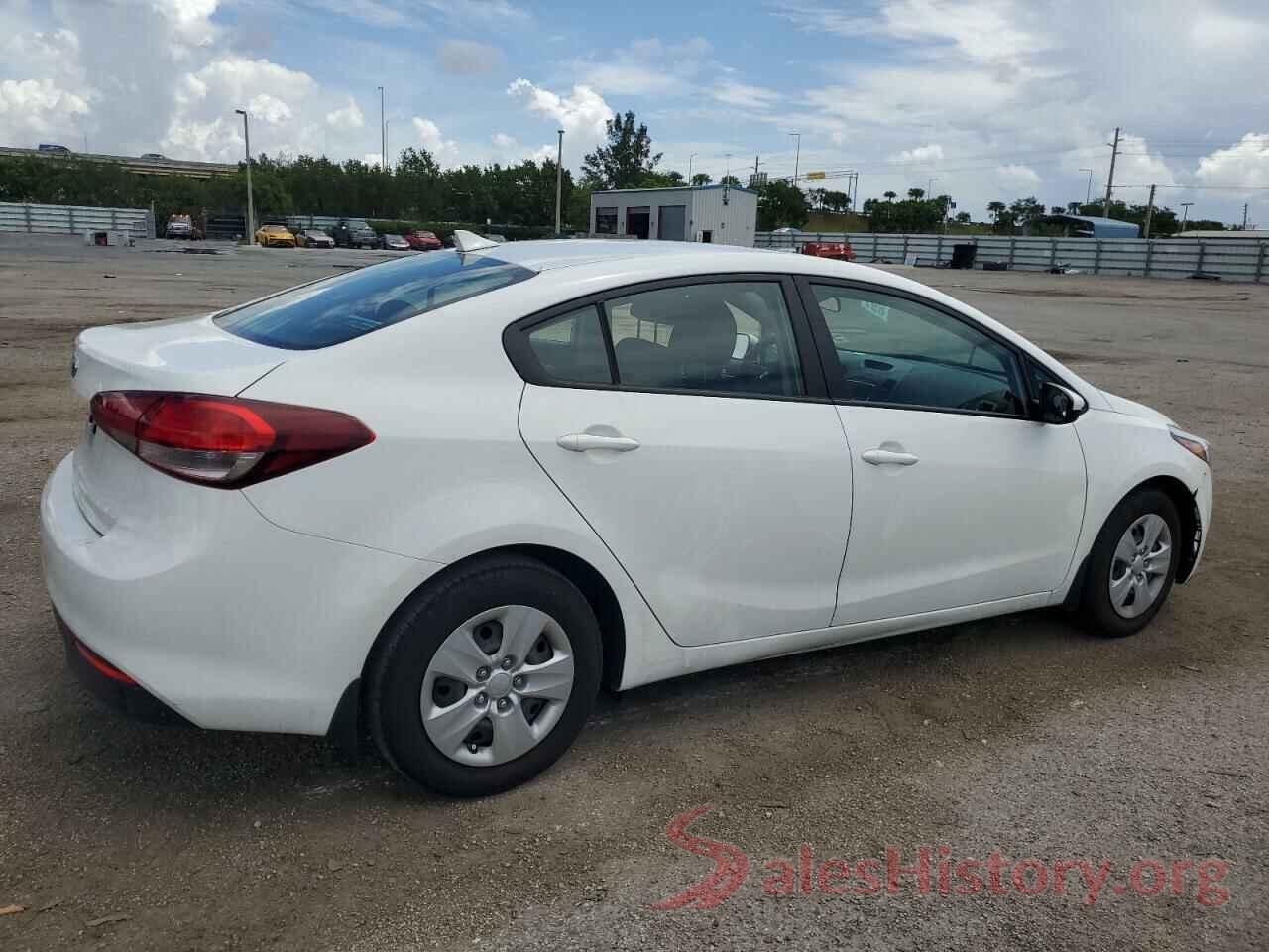 3KPFK4A73JE245004 2018 KIA FORTE