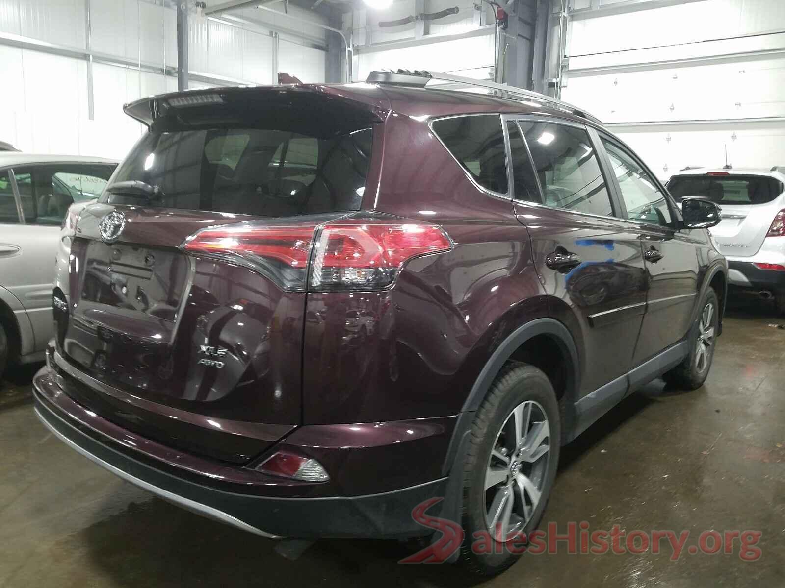 2T3RFREV2JW806854 2018 TOYOTA RAV4