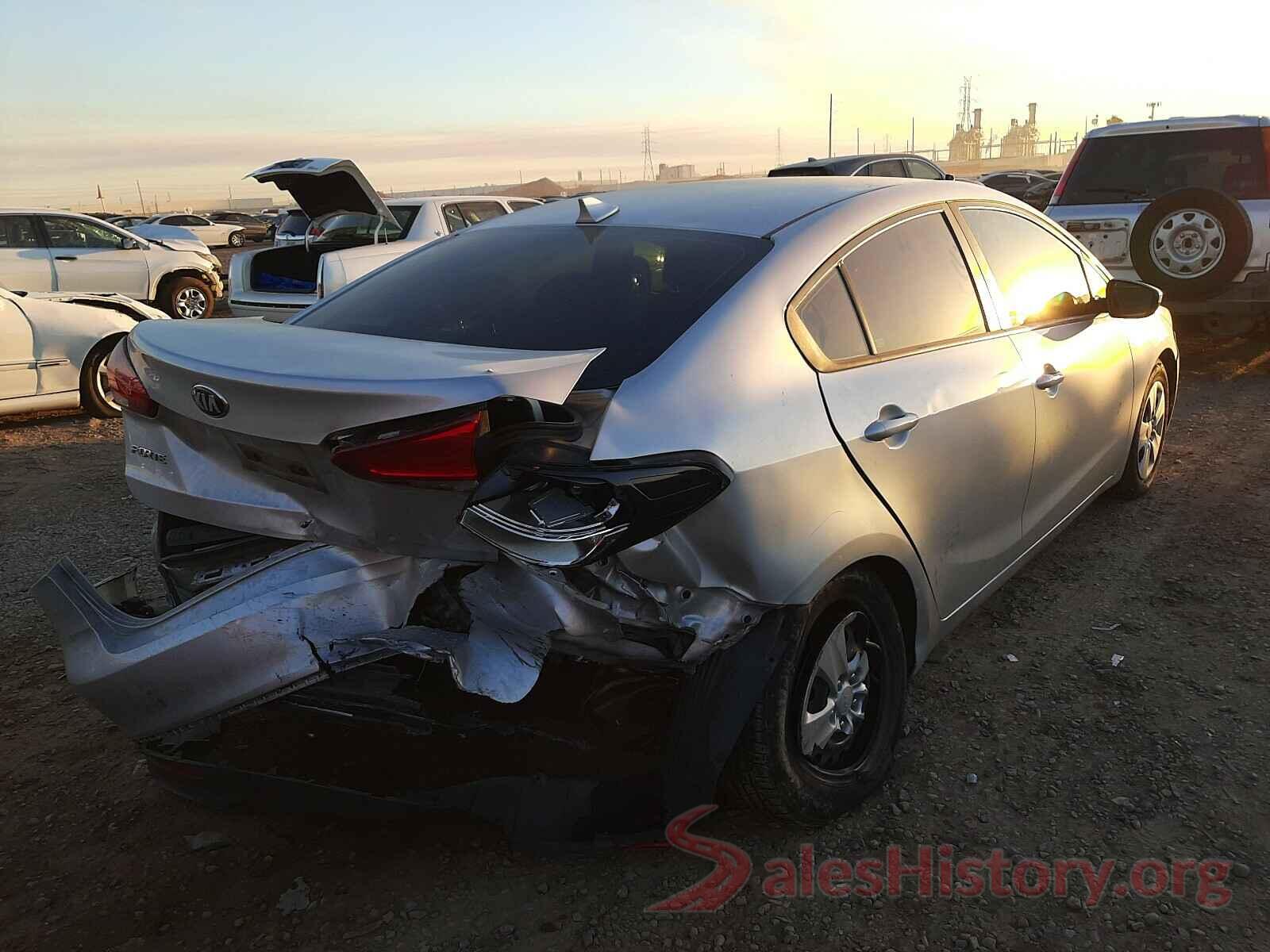 3KPFK4A74JE269862 2018 KIA FORTE