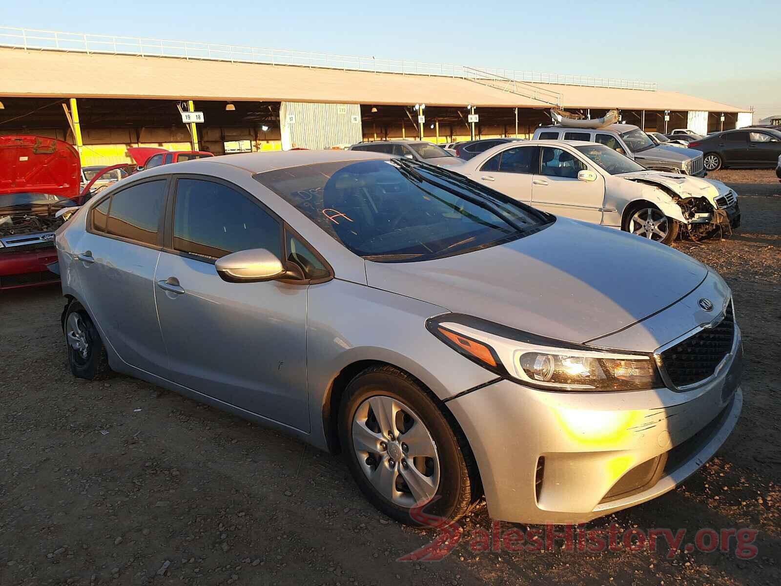 3KPFK4A74JE269862 2018 KIA FORTE