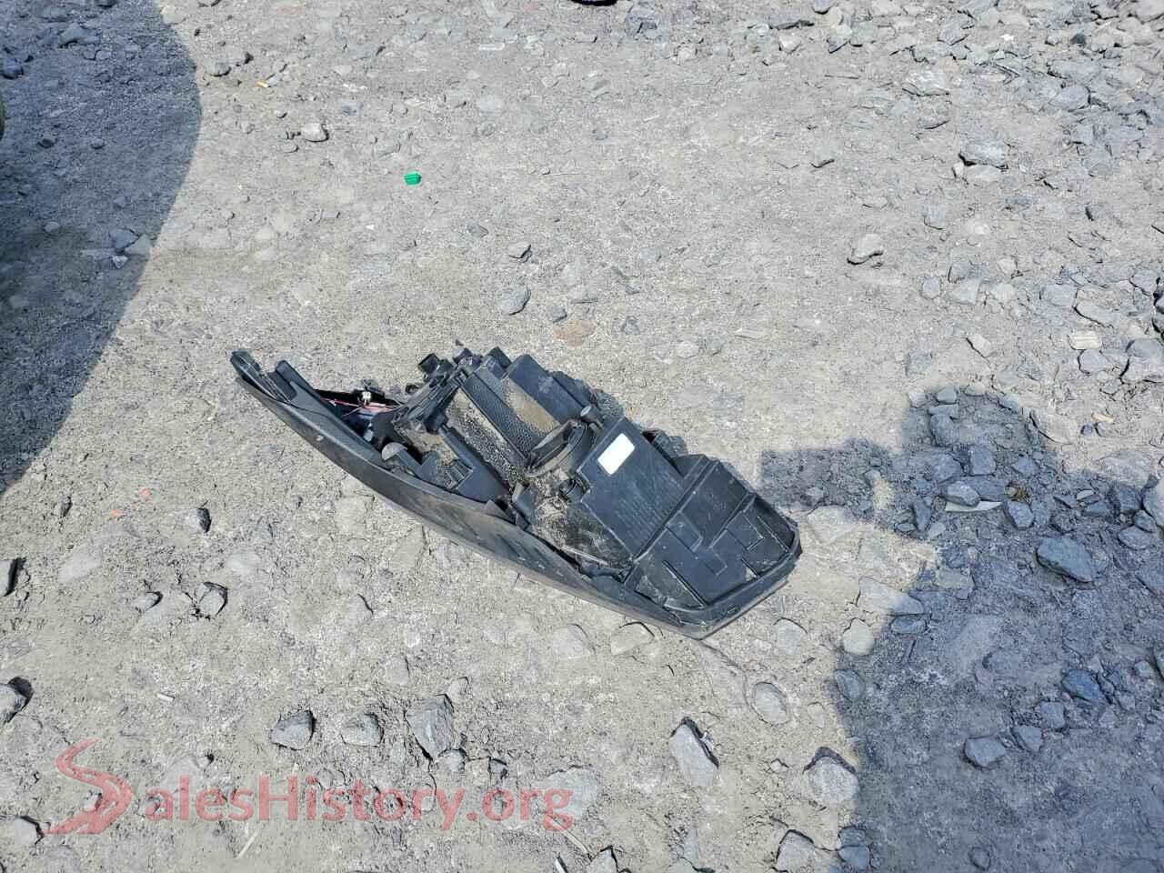 2019 KIA SORENTO VIN 5XYPGDA31KG545454, trunk area