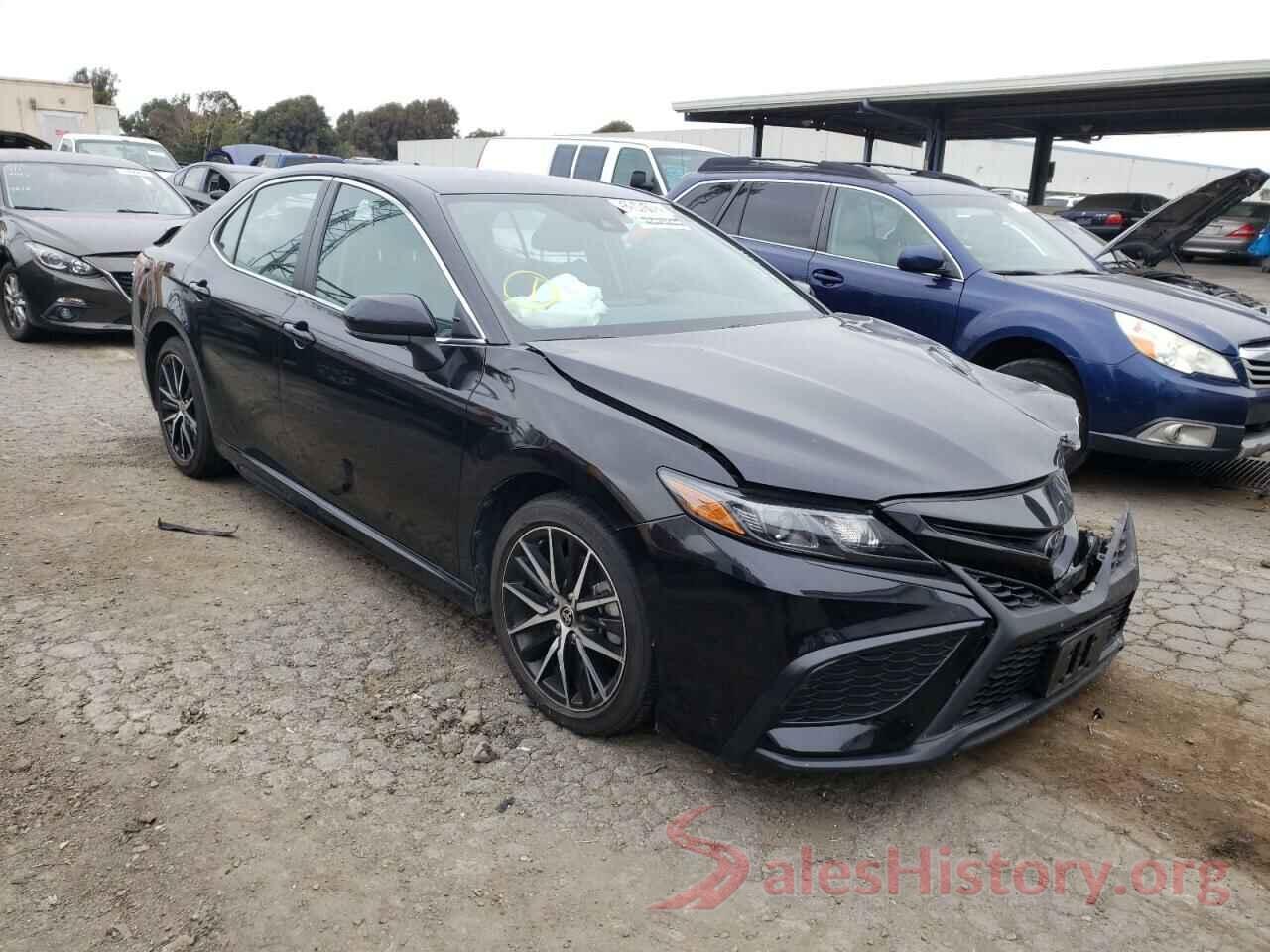 4T1G11AK6MU490102 2021 TOYOTA CAMRY