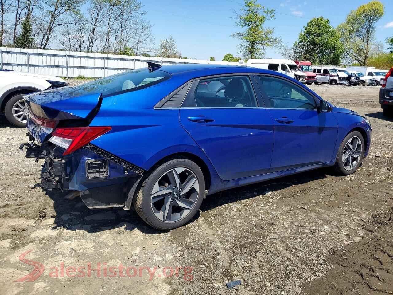 2021 HYUNDAI ELANTRA VIN 5NPLP4AG6MH008611, right side view