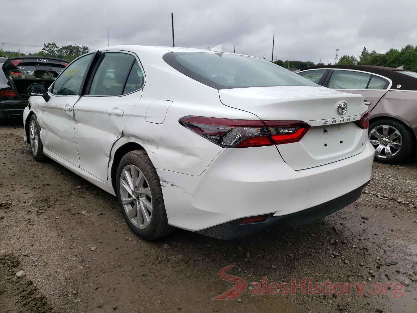 4T1C11AK8MU445967 2021 TOYOTA CAMRY