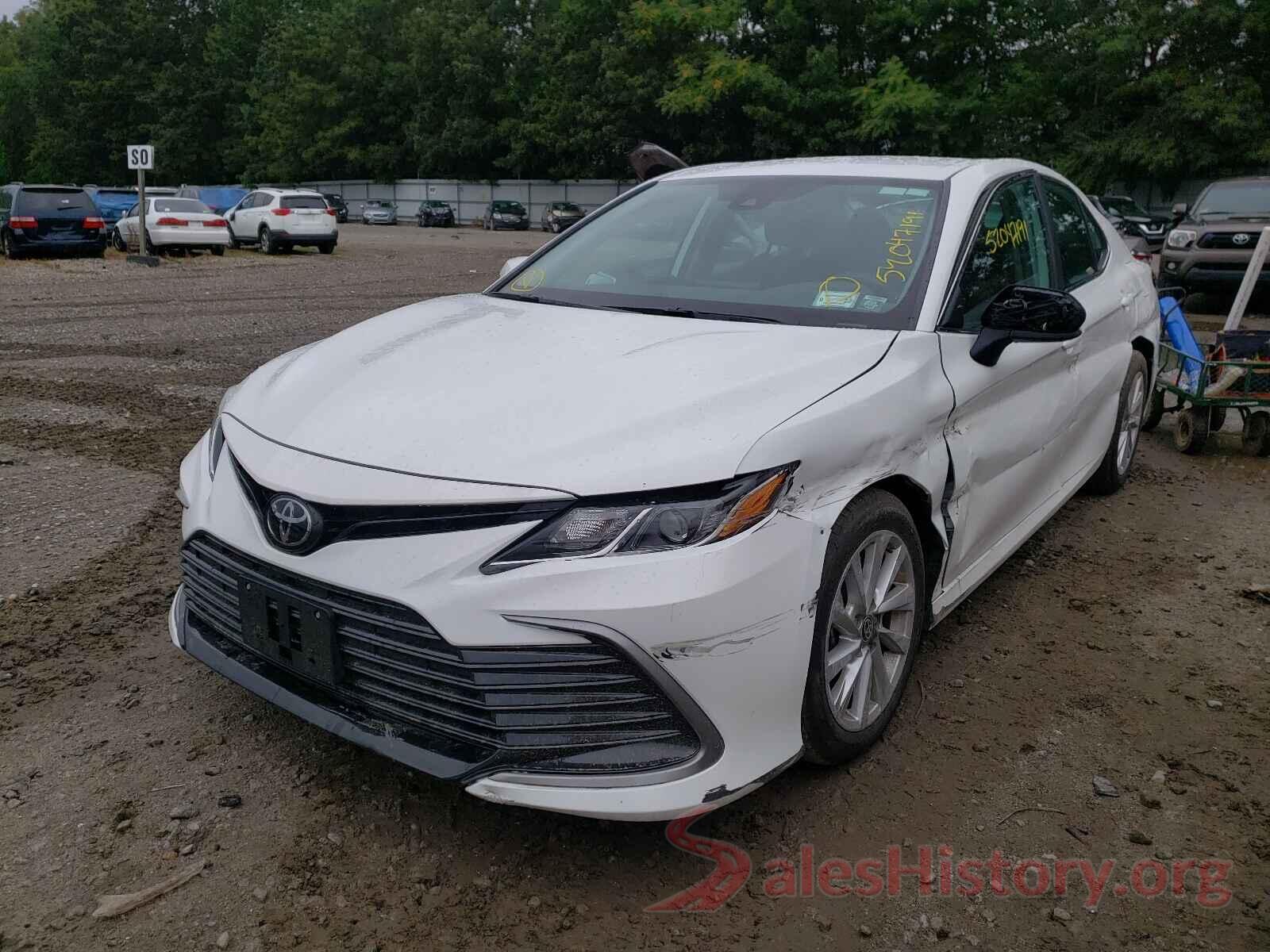 4T1C11AK8MU445967 2021 TOYOTA CAMRY