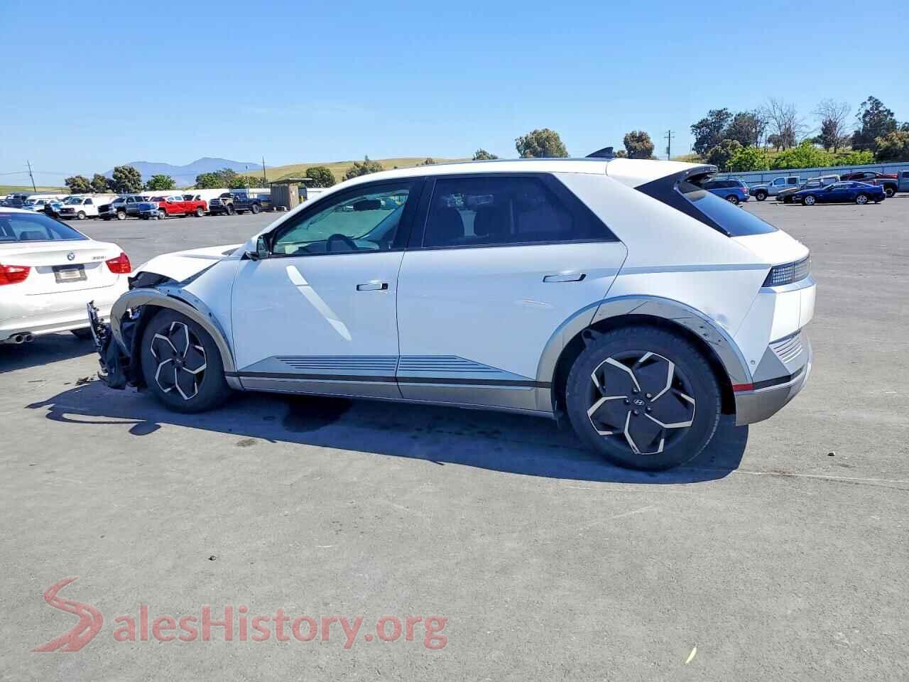 2024 HYUNDAI IONIQ VIN KM8KR4DE0RU304989, front view